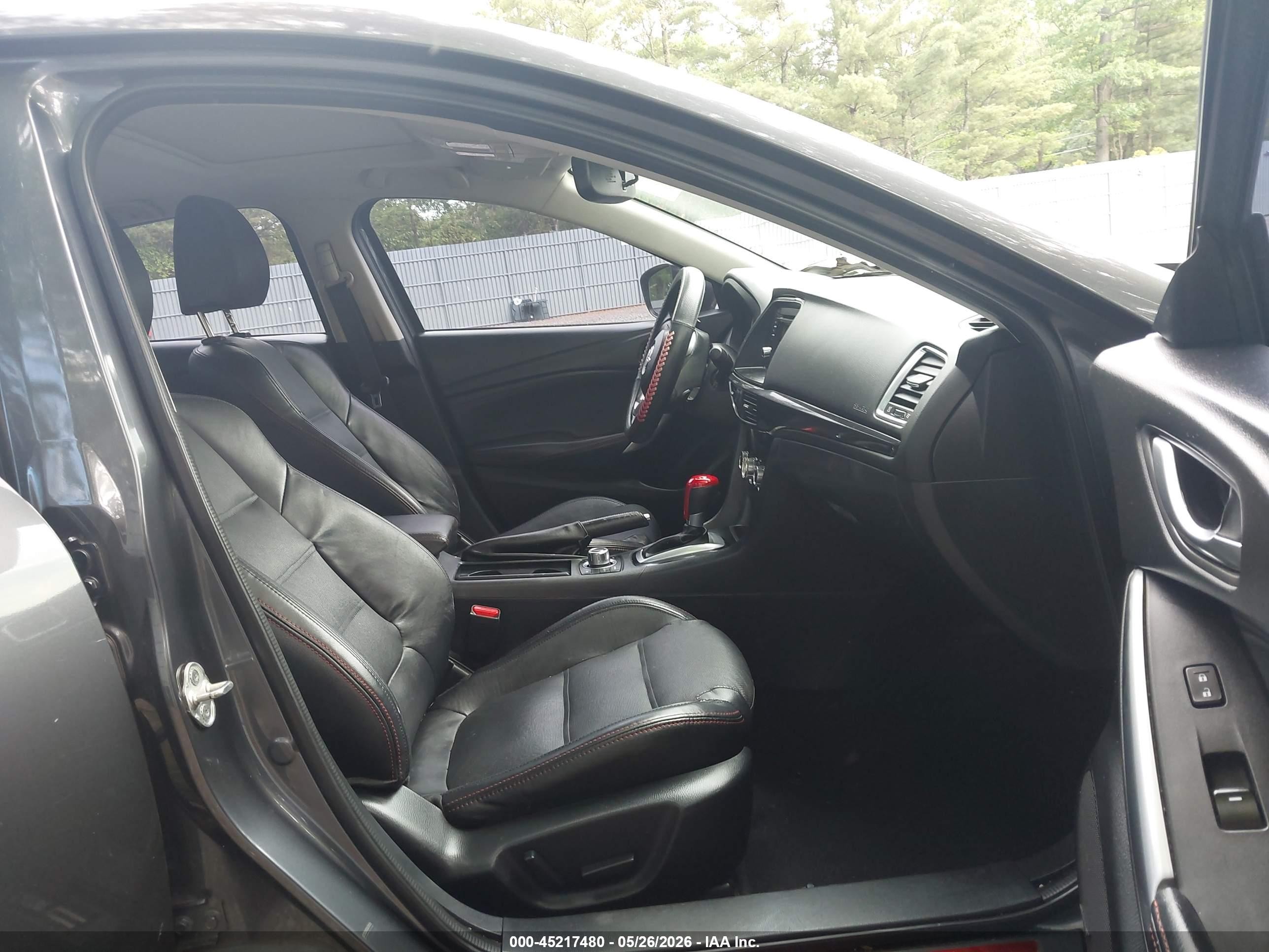 2015 Mazda Mazda6   Черный vin: JM1GJ1W59F1188301