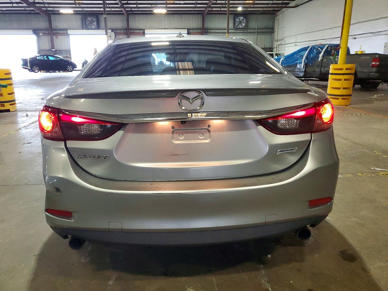 2015 Mazda 6 Grand Touring Silver vin: JM1GJ1W59F1212726