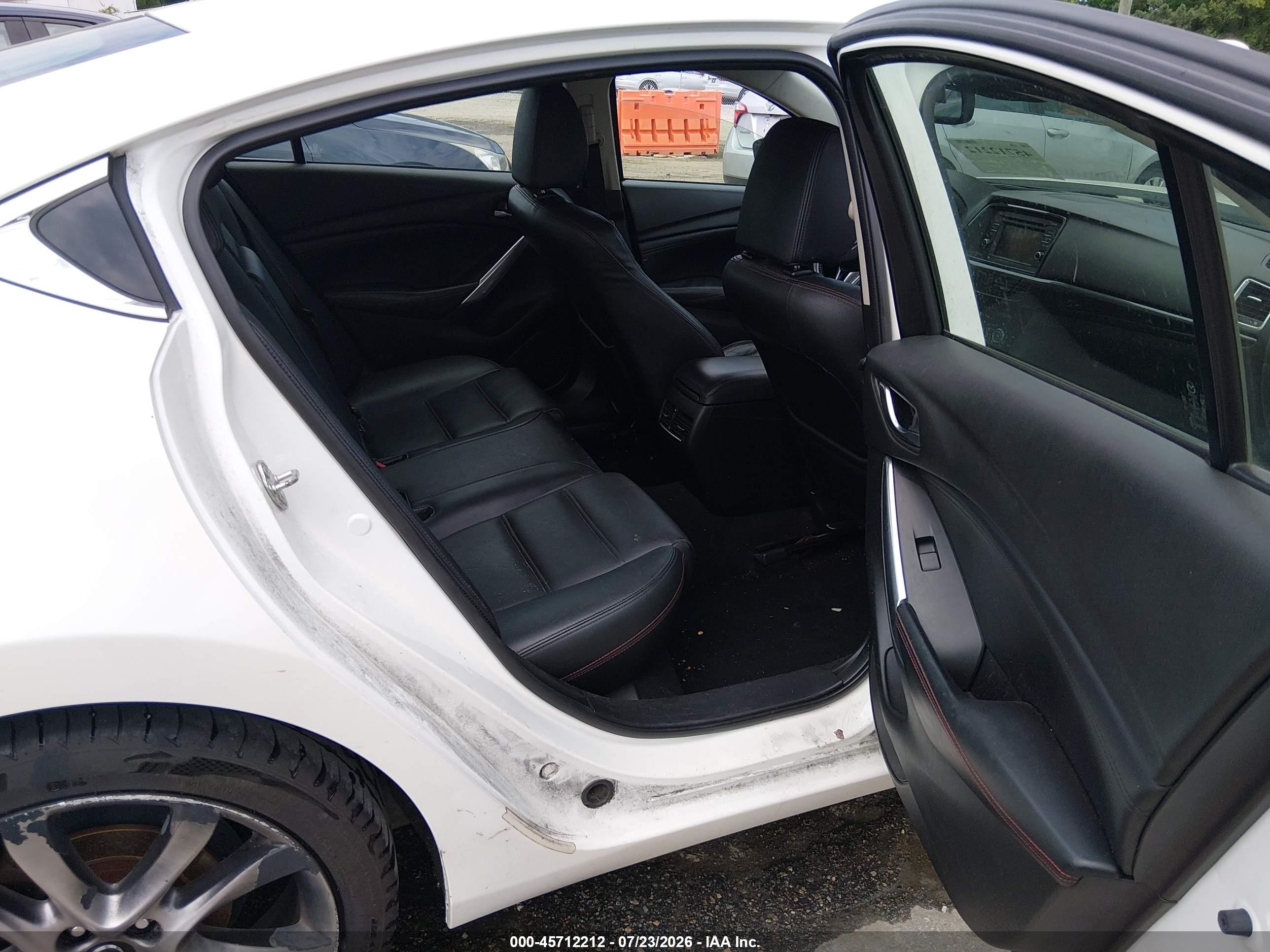 2014 Mazda Mazda6 I Grand Touring White vin: JM1GJ1W63E1127873