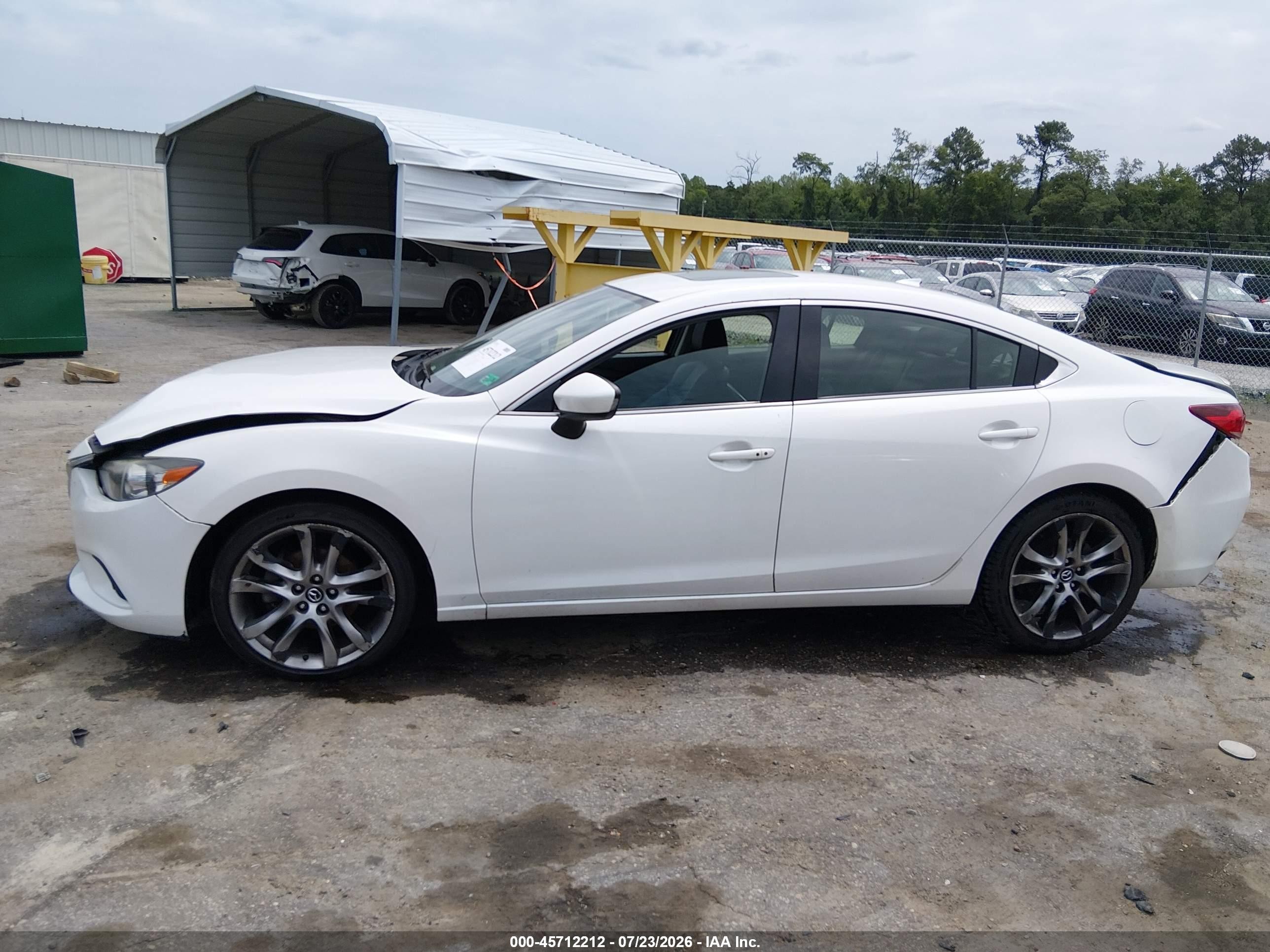 2014 Mazda Mazda6 I Grand Touring White vin: JM1GJ1W63E1127873