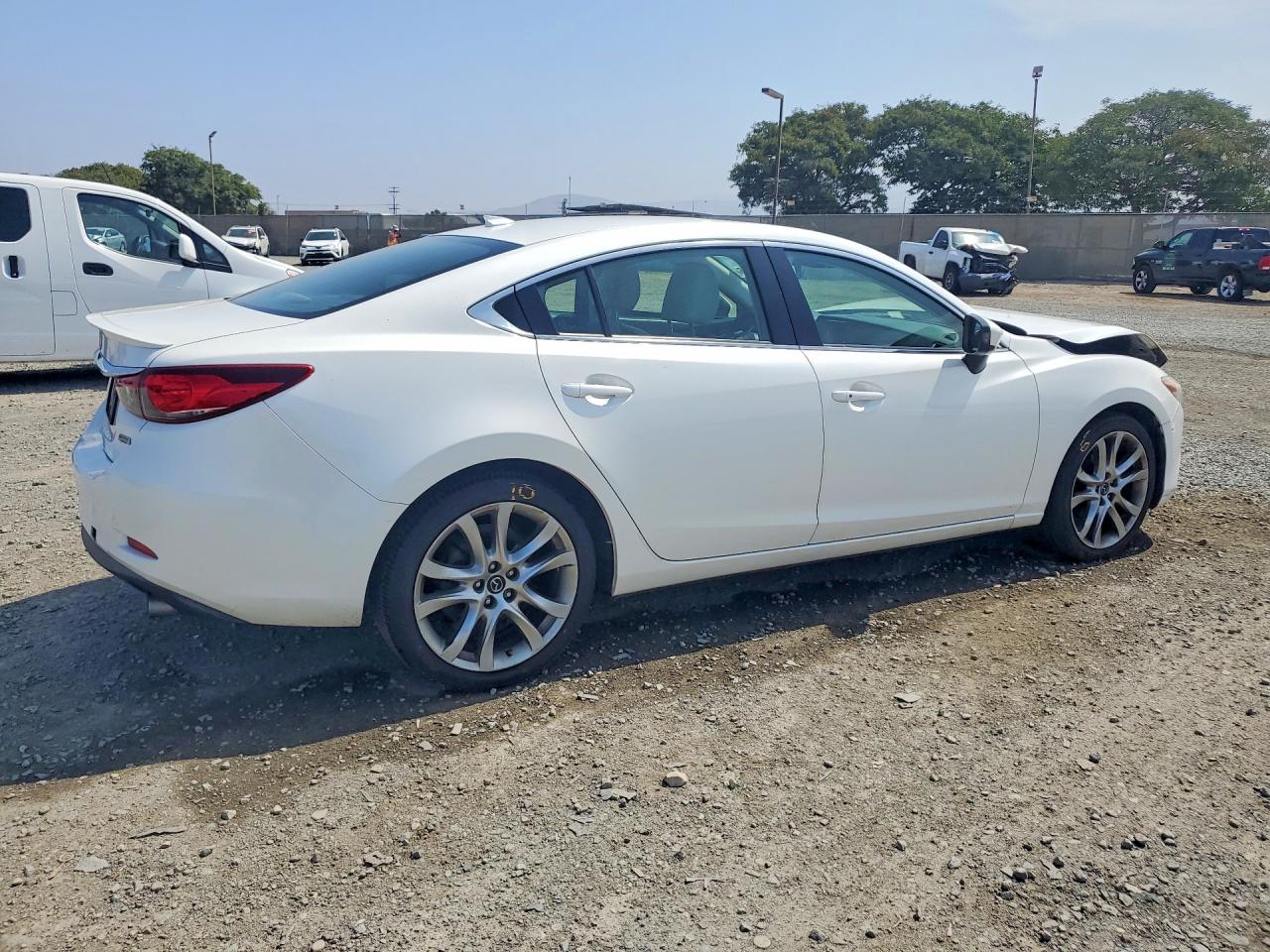 2014 Mazda 6 Grand Touring White vin: JM1GJ1W63E1142079