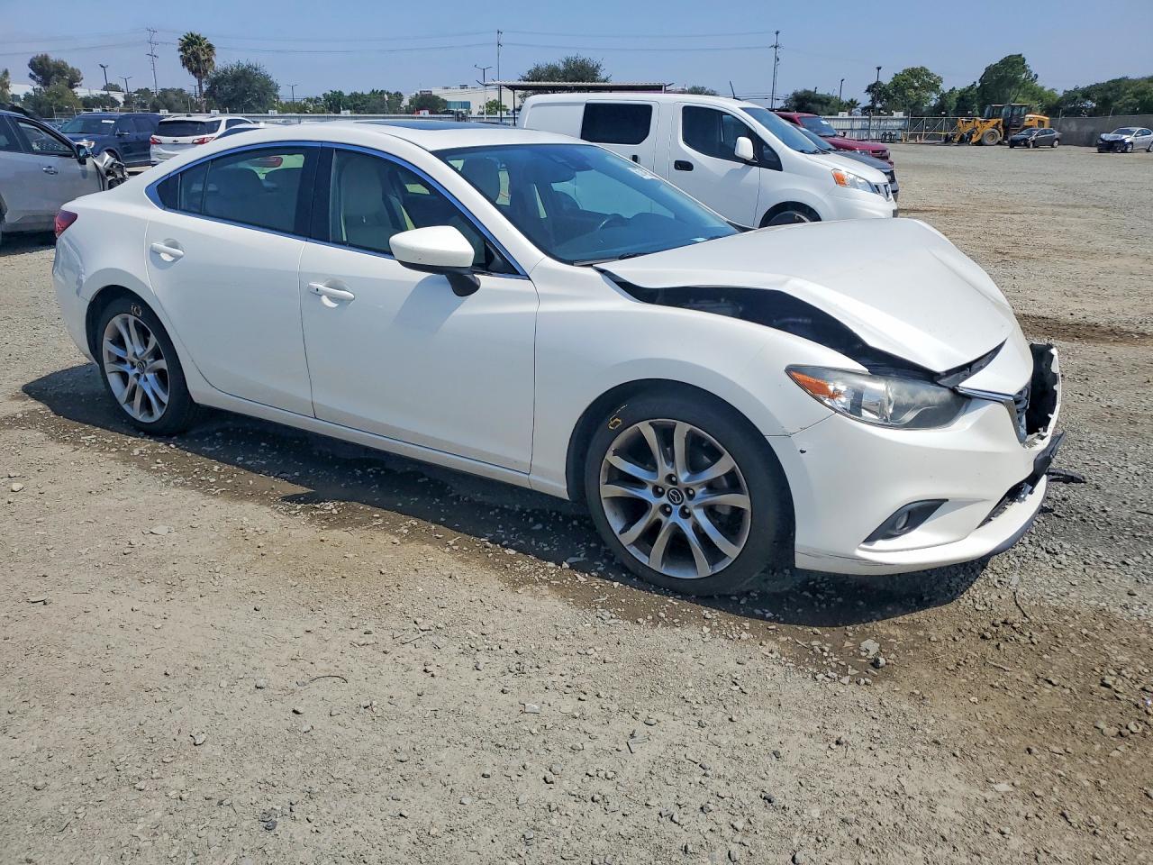 2014 Mazda 6 Grand Touring White vin: JM1GJ1W63E1142079