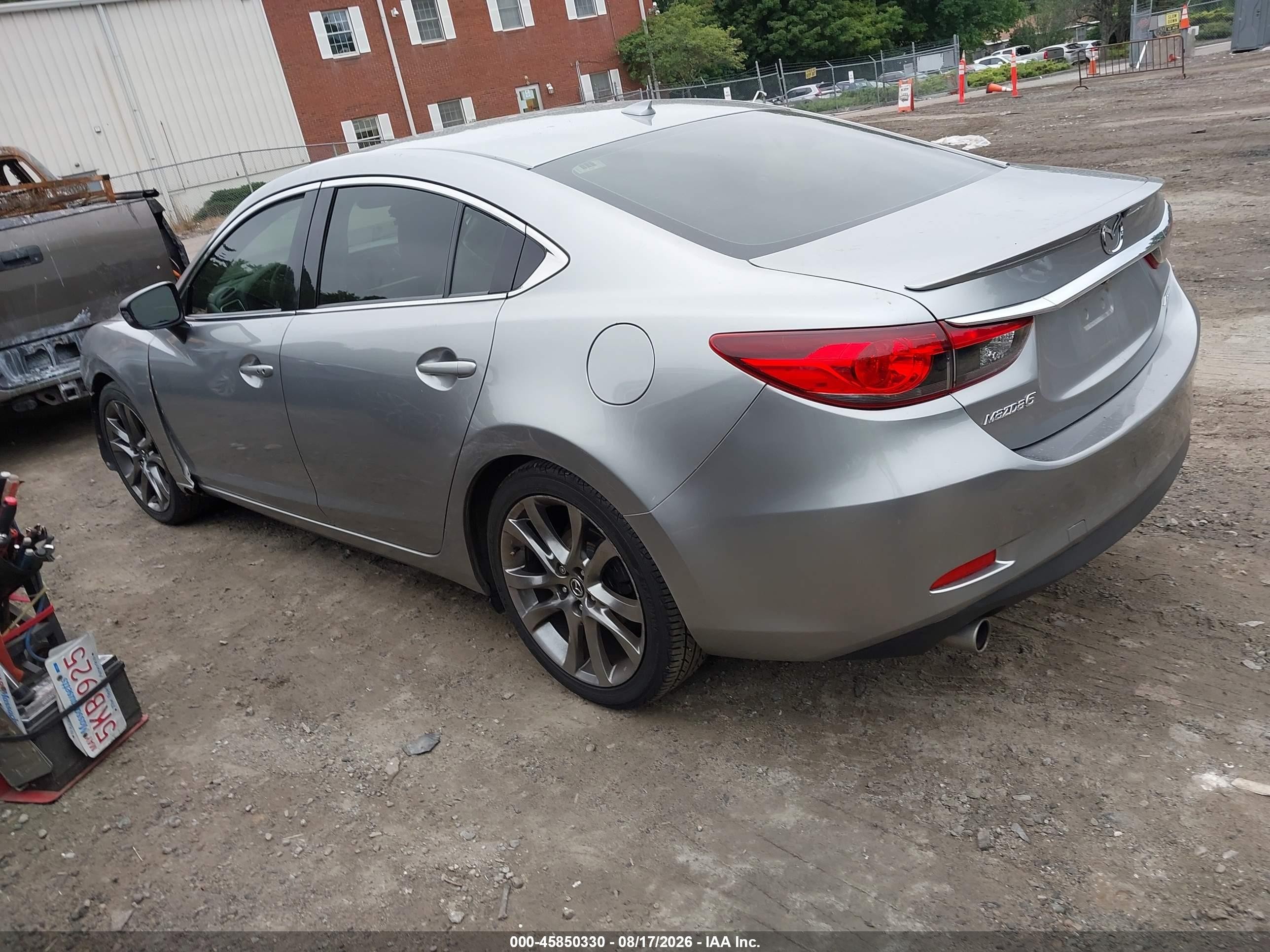 2014 Mazda Mazda6 I Grand Touring Silver vin: JM1GJ1W63E1155365