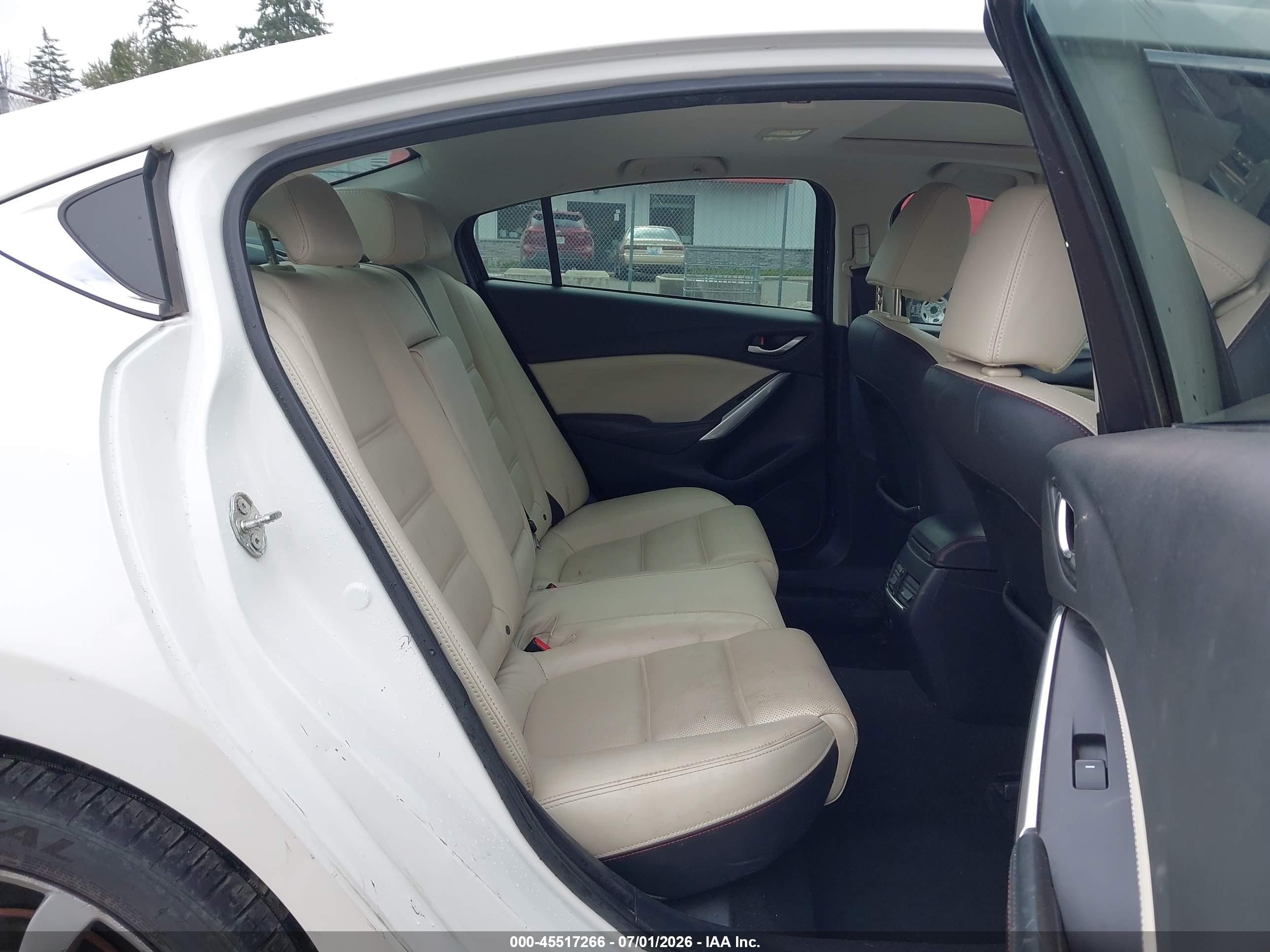 2015 Mazda Mazda6 I Grand Touring White vin: JM1GJ1W63F1165024