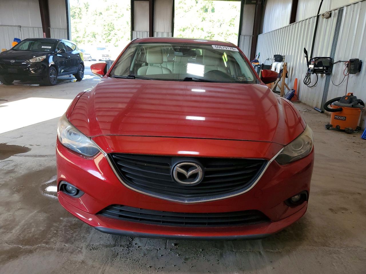 2014 Mazda 6 Grand Touring Red vin: JM1GJ1W64E1158372