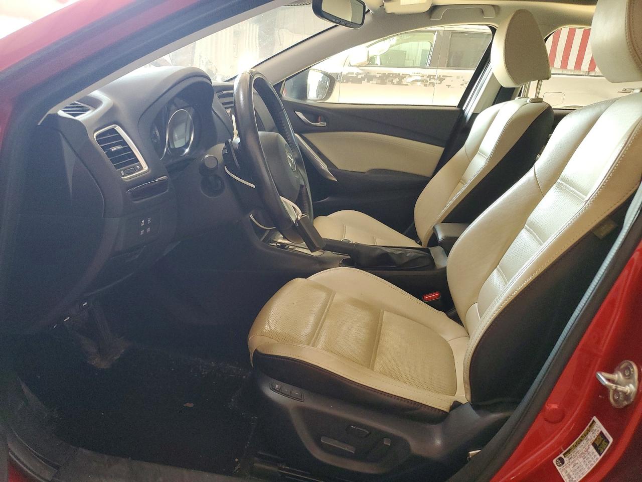 2014 Mazda 6 Grand Touring Red vin: JM1GJ1W64E1158372