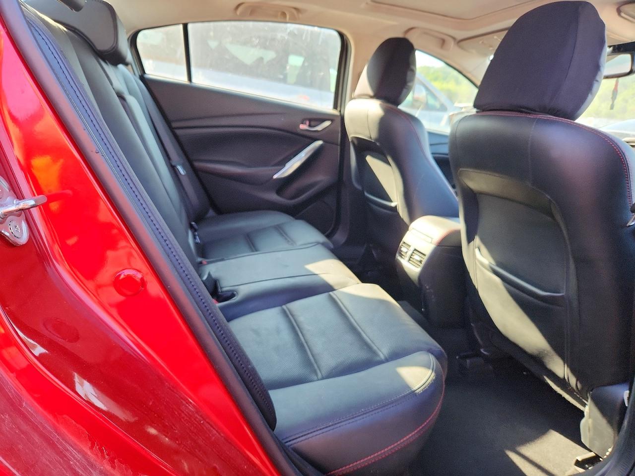 2015 Mazda 6 Grand Touring Red vin: JM1GJ1W64F1170281