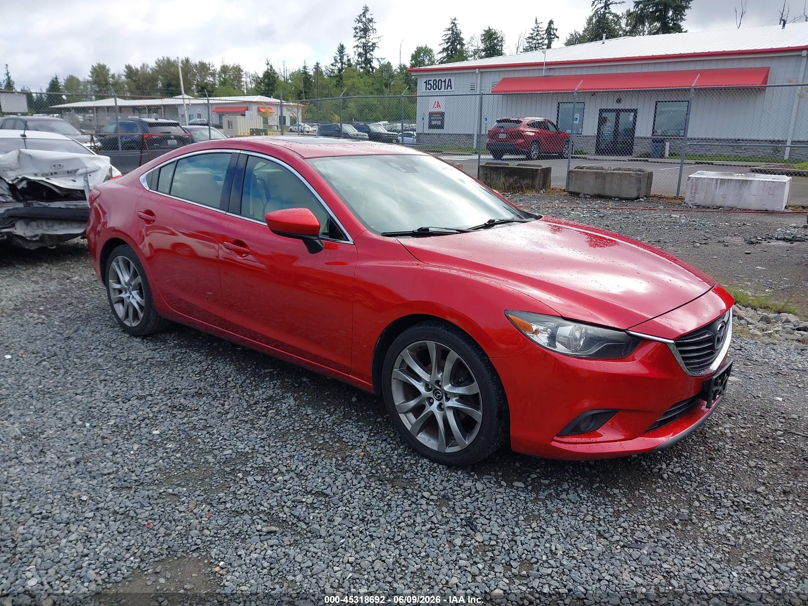 2014 Mazda Mazda6 I Grand Touring Red vin: JM1GJ1W65E1128541