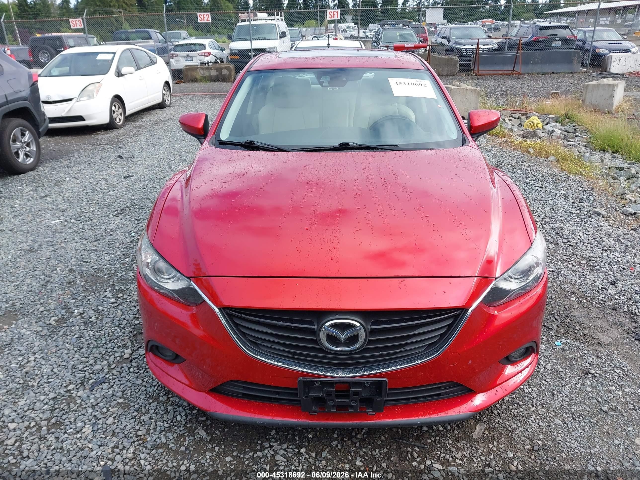 2014 Mazda Mazda6 I Grand Touring Red vin: JM1GJ1W65E1128541
