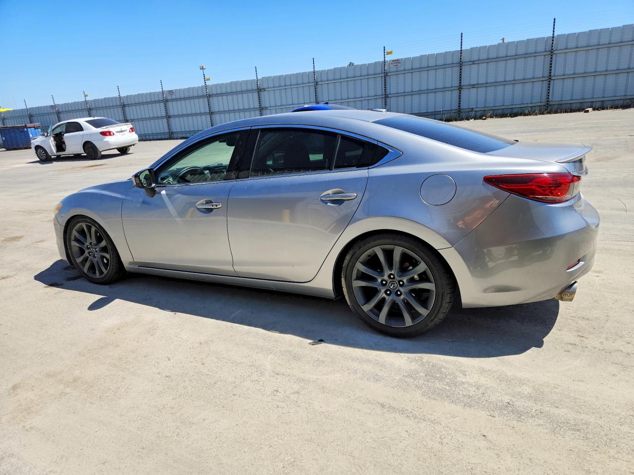 2014 Mazda 6 Grand Touring Silver vin: JM1GJ1W66E1138933