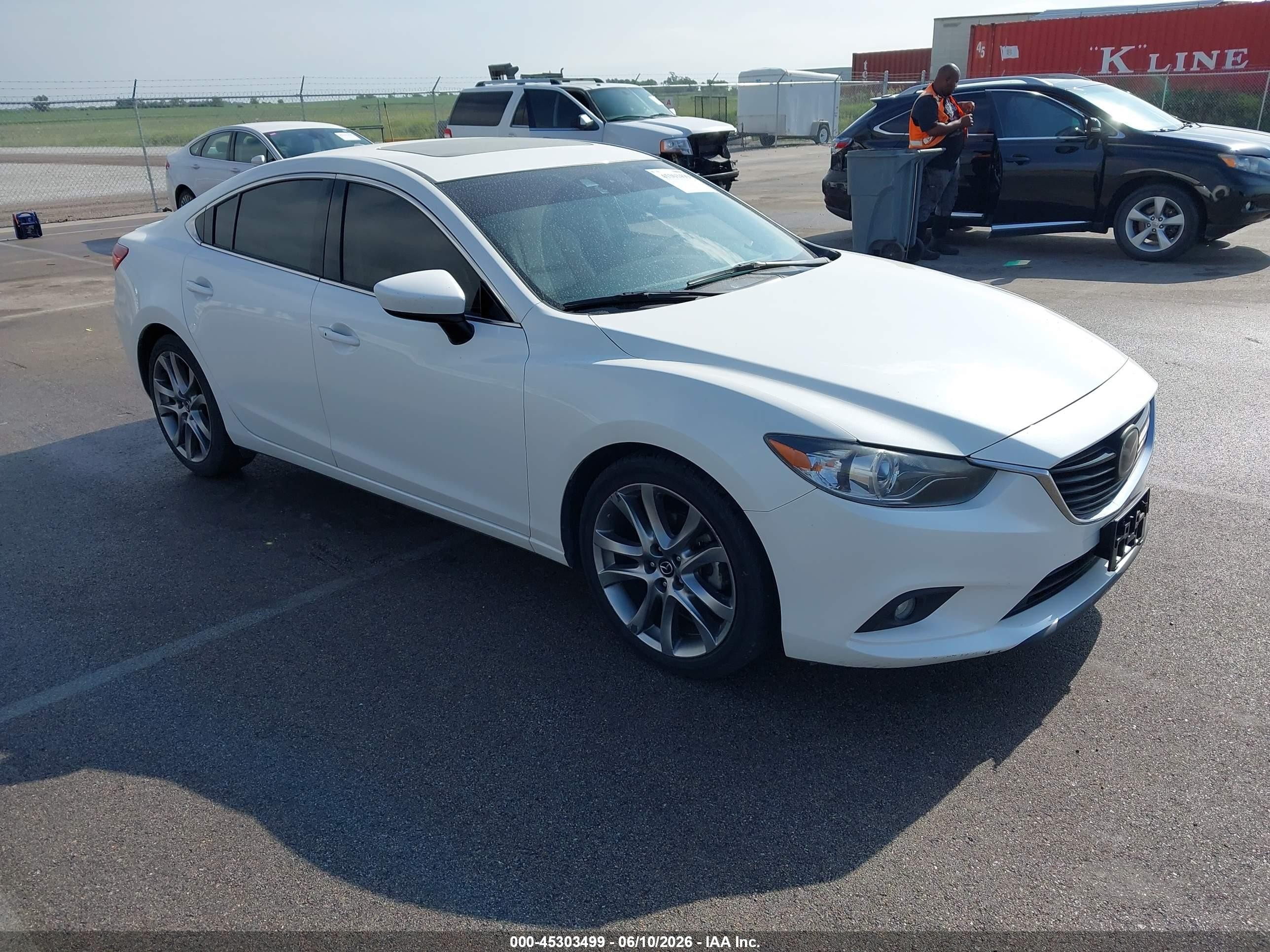 2014 Mazda Mazda6 I Grand Touring White vin: JM1GJ1W68E1117856