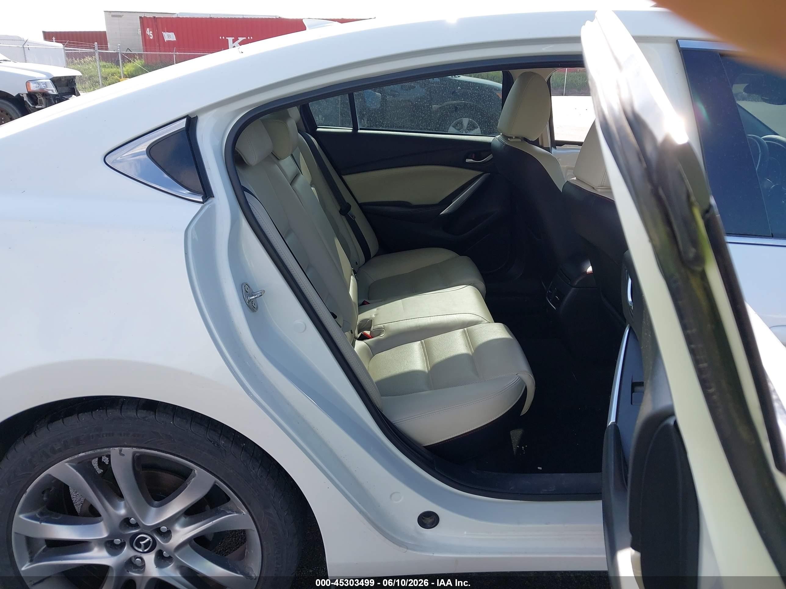 2014 Mazda Mazda6 I Grand Touring White vin: JM1GJ1W68E1117856