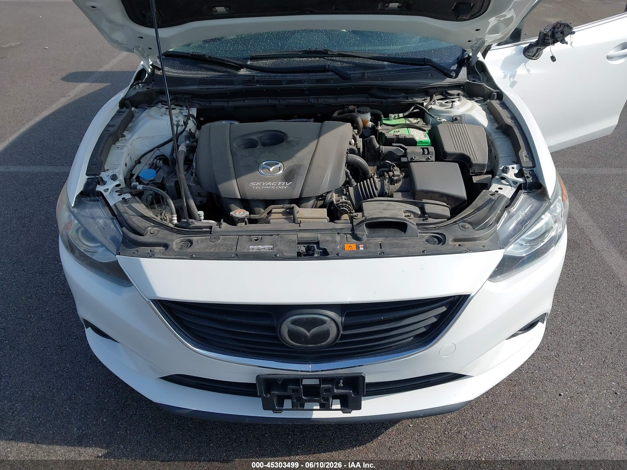 2014 Mazda Mazda6 I Grand Touring White vin: JM1GJ1W68E1117856