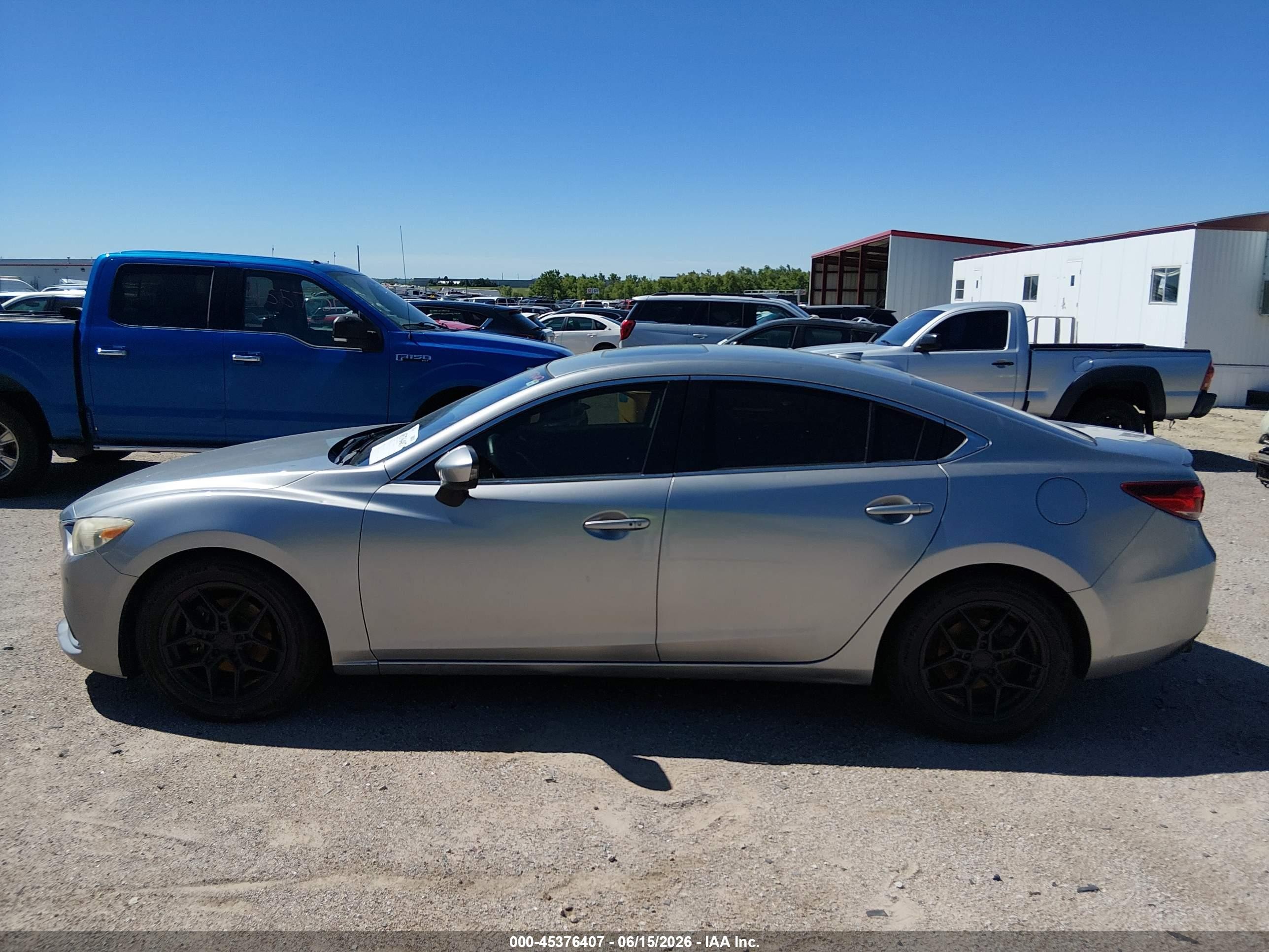 2014 Mazda Mazda6 I Grand Touring Silver vin: JM1GJ1W69E1129711