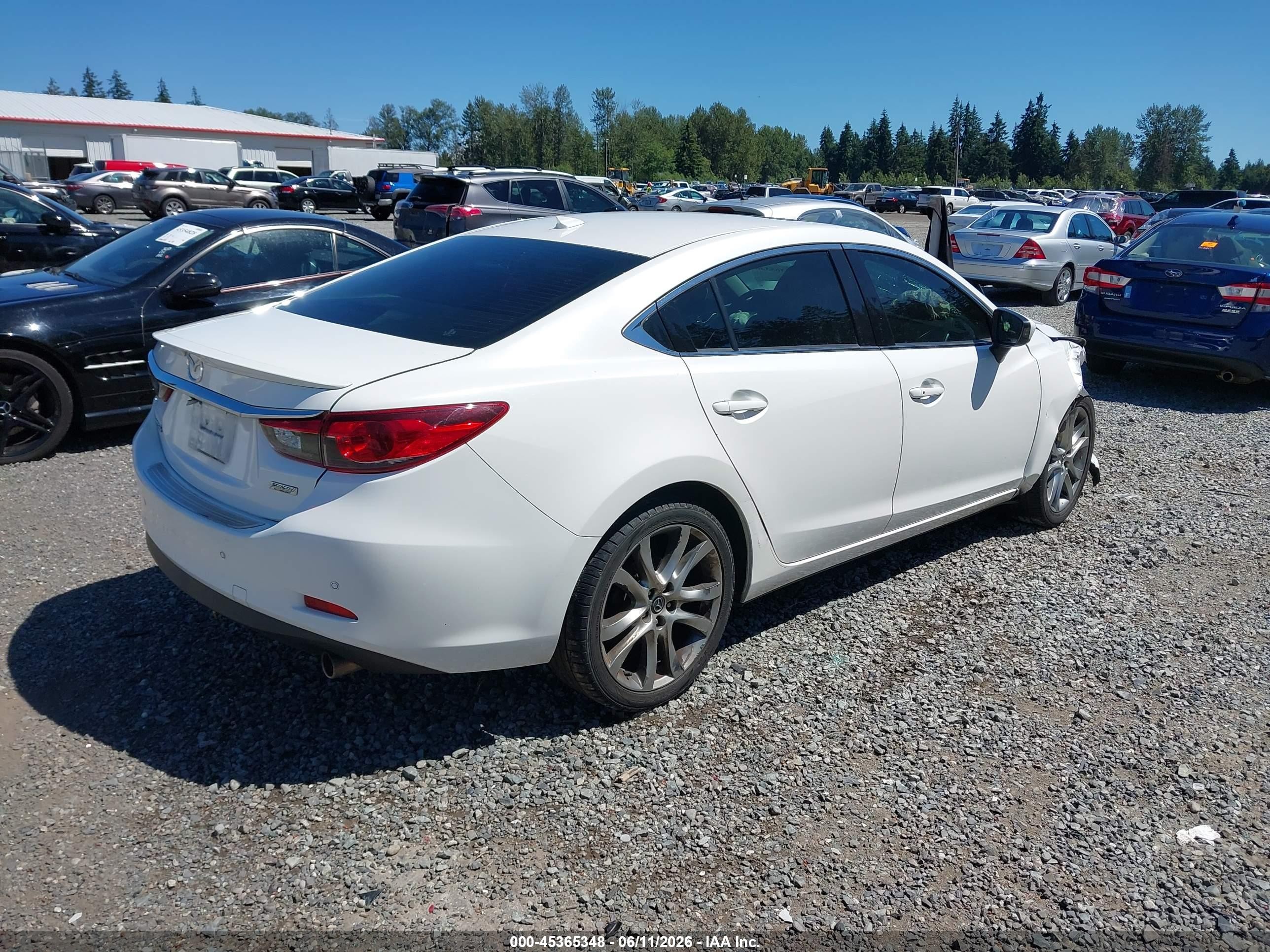 2014 Mazda Mazda6 I Grand Touring White vin: JM1GJ1W69E1134603