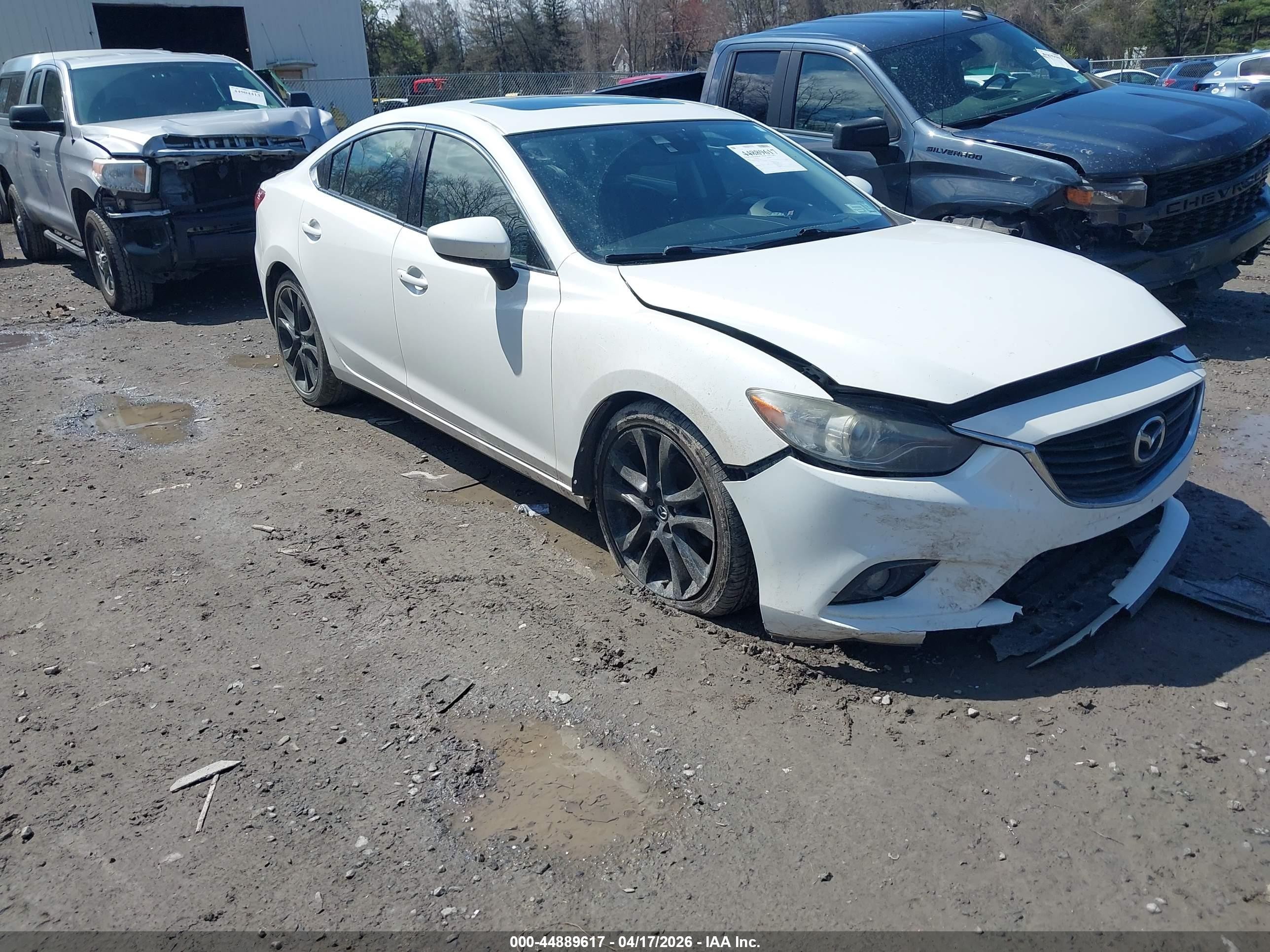 2014 Mazda Mazda6 I Grand Touring White vin: JM1GJ1W6XE1127319