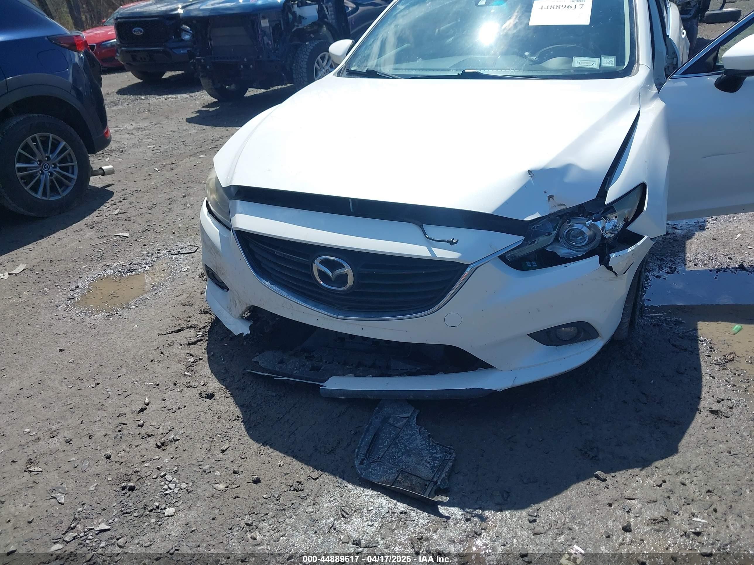 2014 Mazda Mazda6 I Grand Touring White vin: JM1GJ1W6XE1127319
