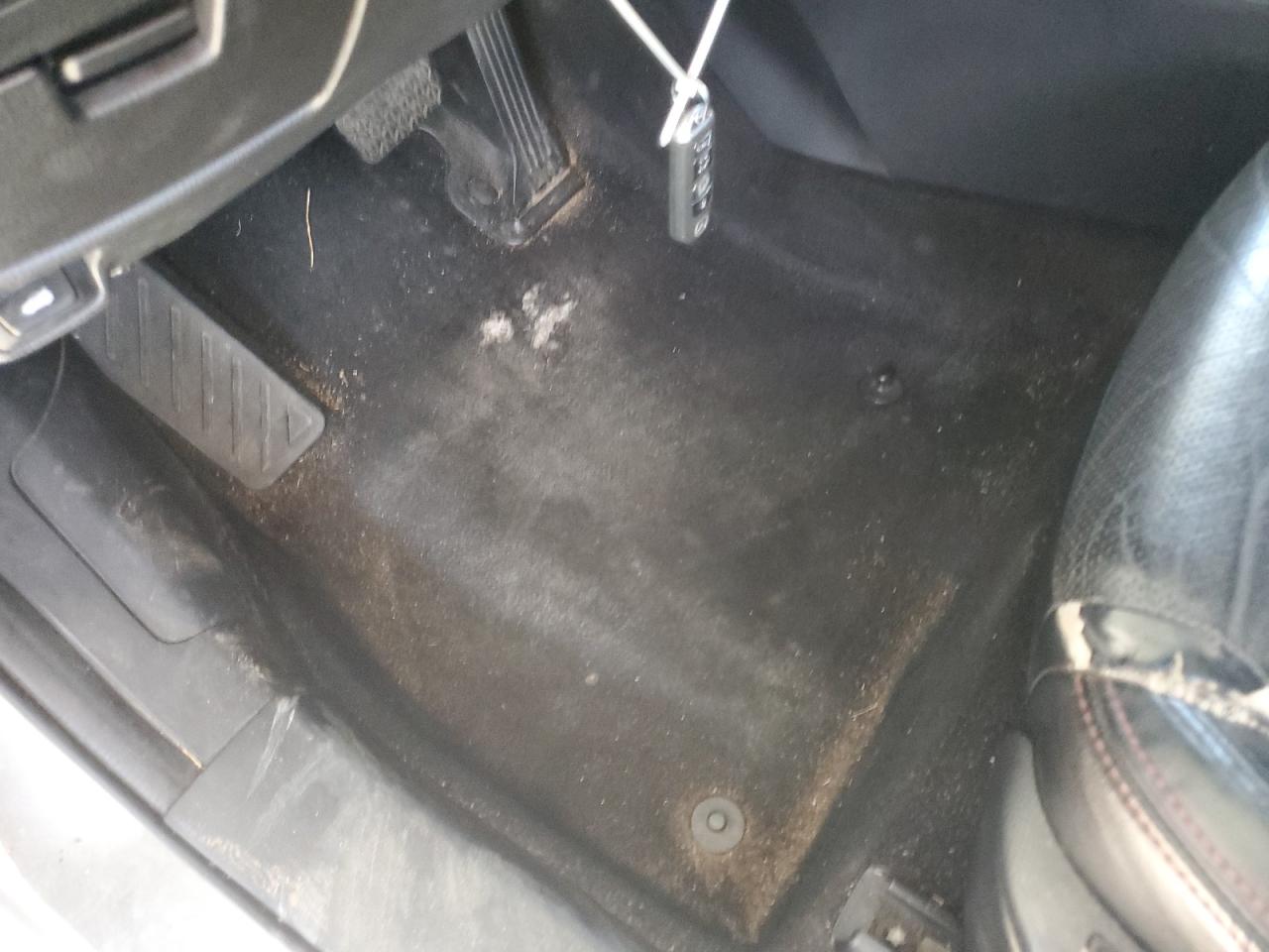 2014 Mazda 6 Grand Touring Silver vin: JM1GJ1W6XE1138109 Damage: Left Front Carpet, Worn, Replacement Required