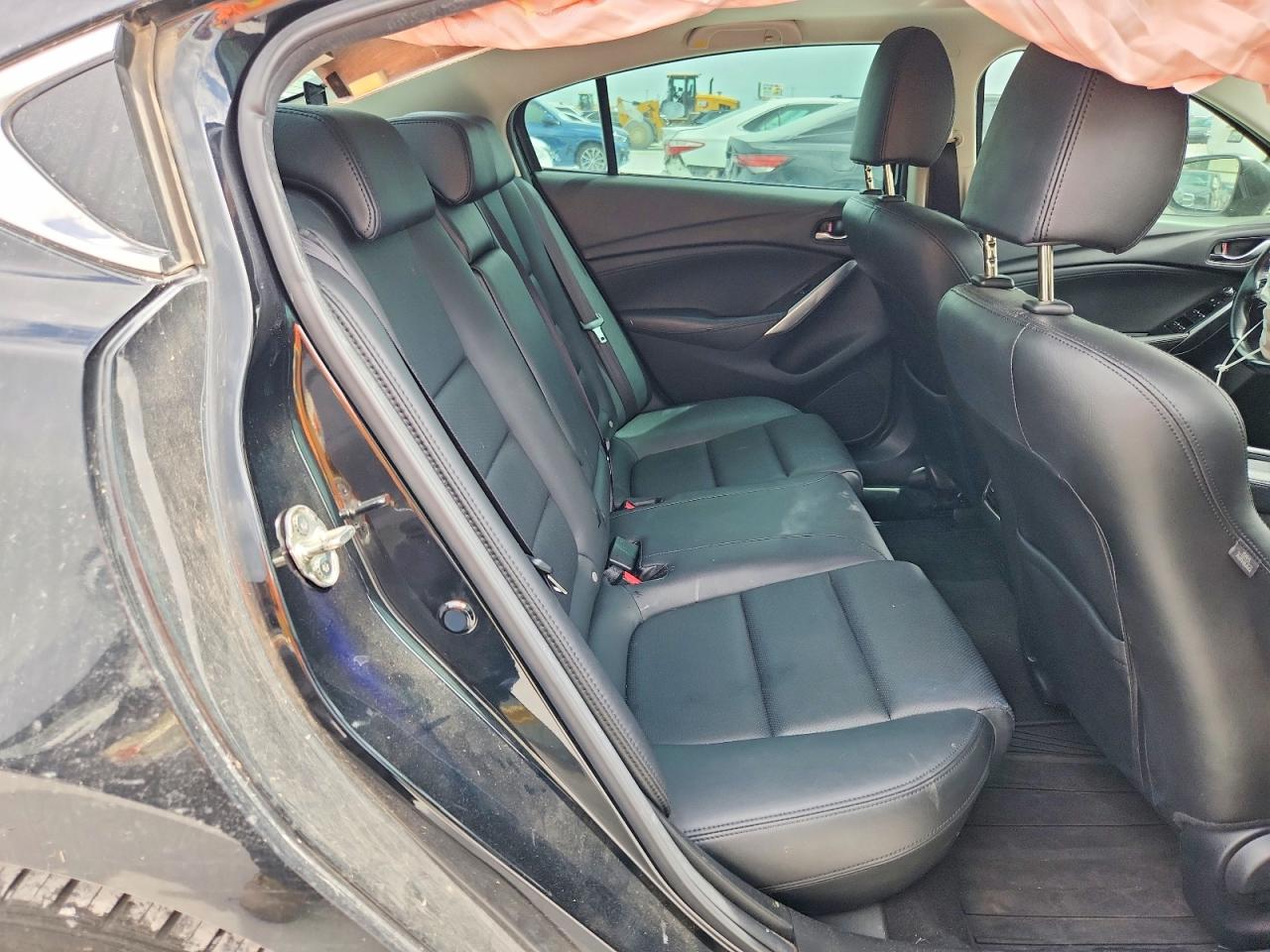 2017 Mazda 06 Silver vin: JM1GL1V50H1113565