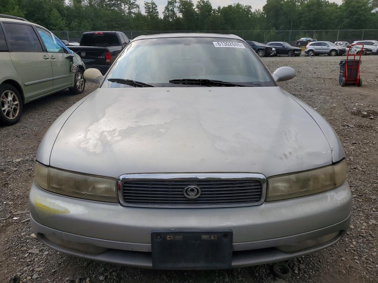1993 Mazda 929 Silver vin: JM1HD4613P0216420