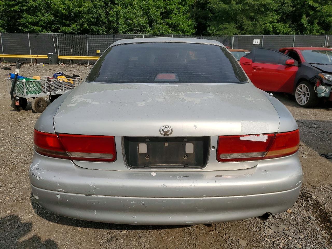1993 Mazda 929 Silver vin: JM1HD4613P0216420
