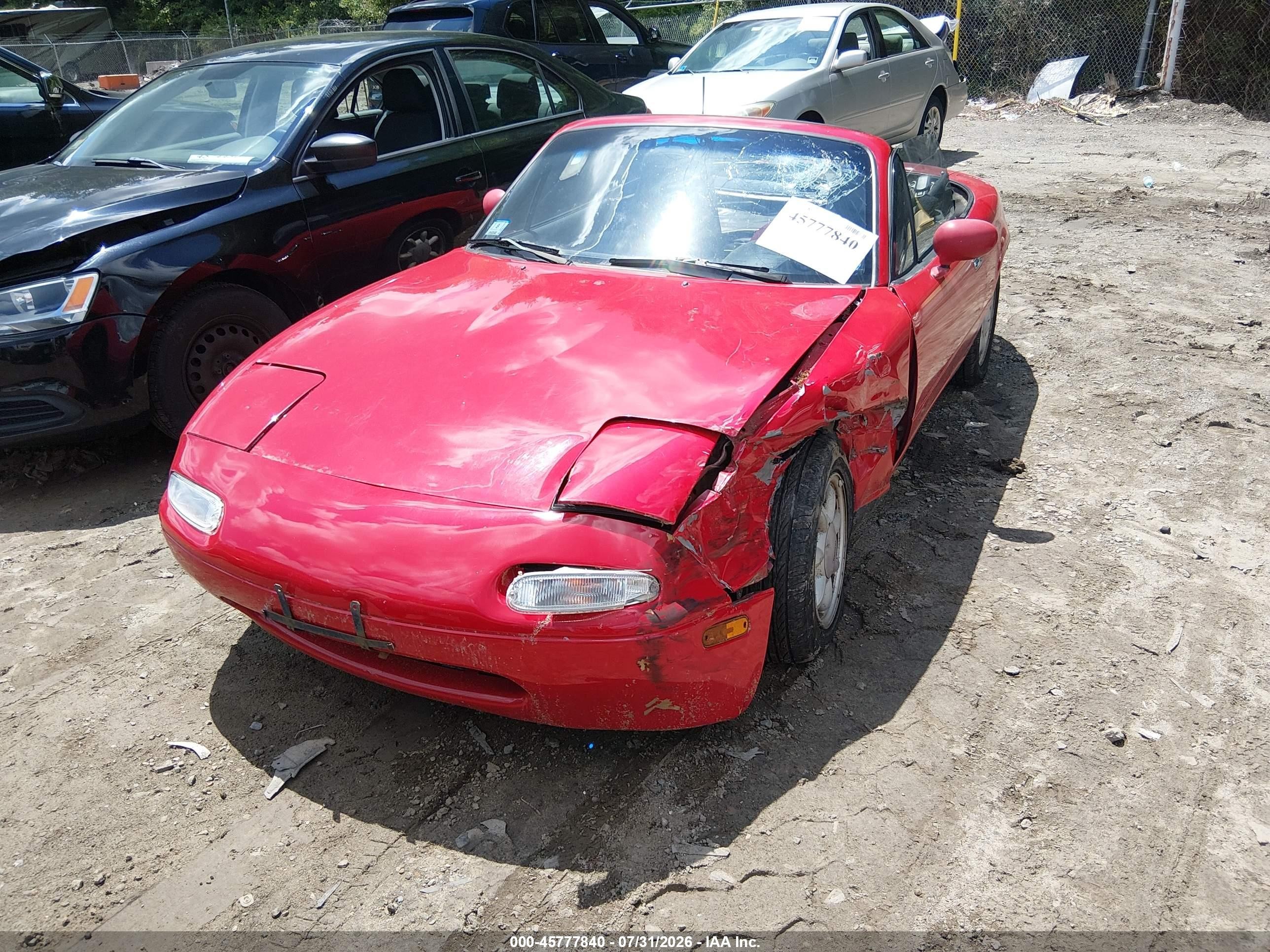 1990 Mazda Mx-5 Miata   Red vin: JM1NA3510L0156257