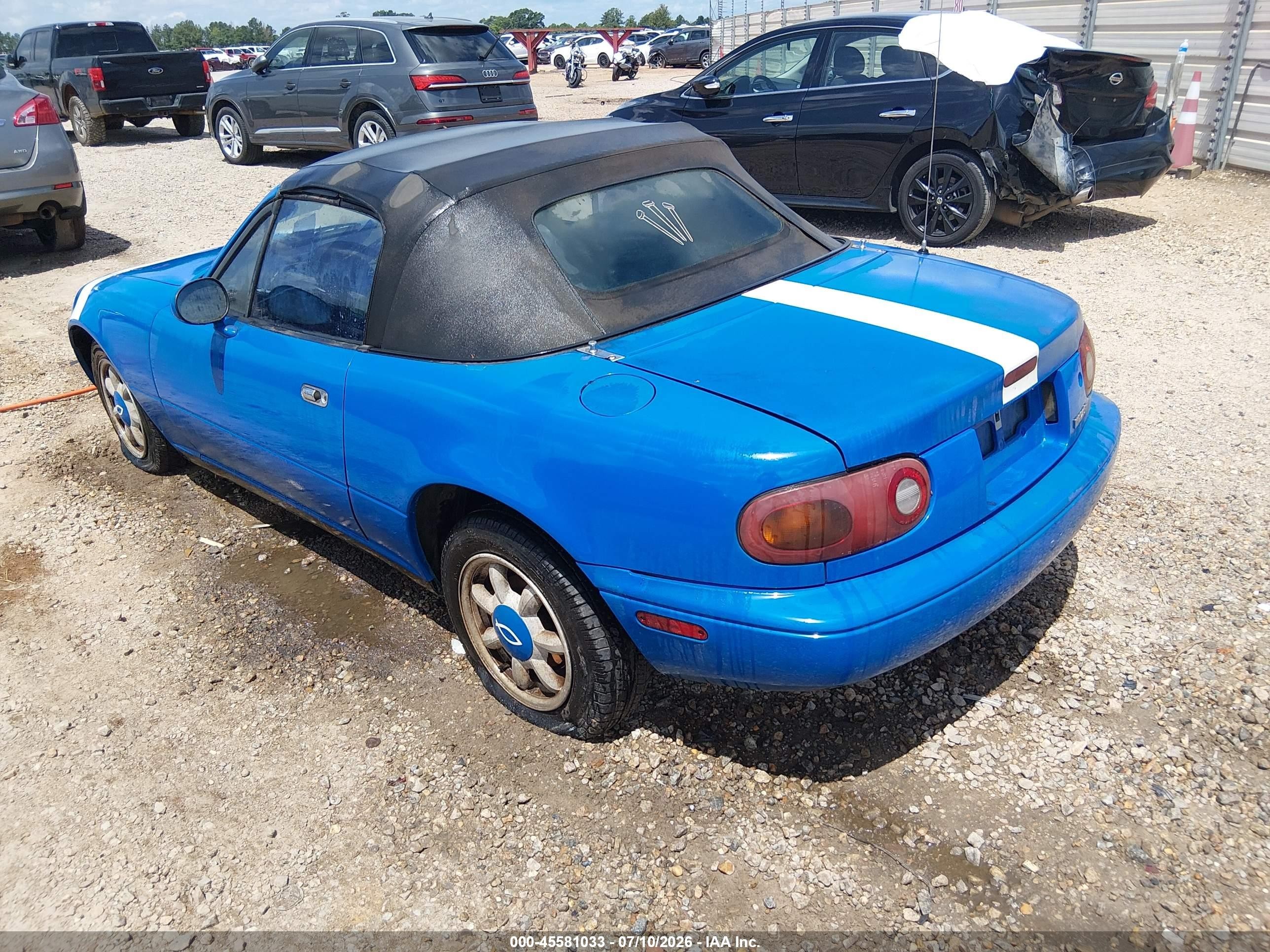 1990 Mazda Mx-5 Miata   Blue vin: JM1NA3512L0134423