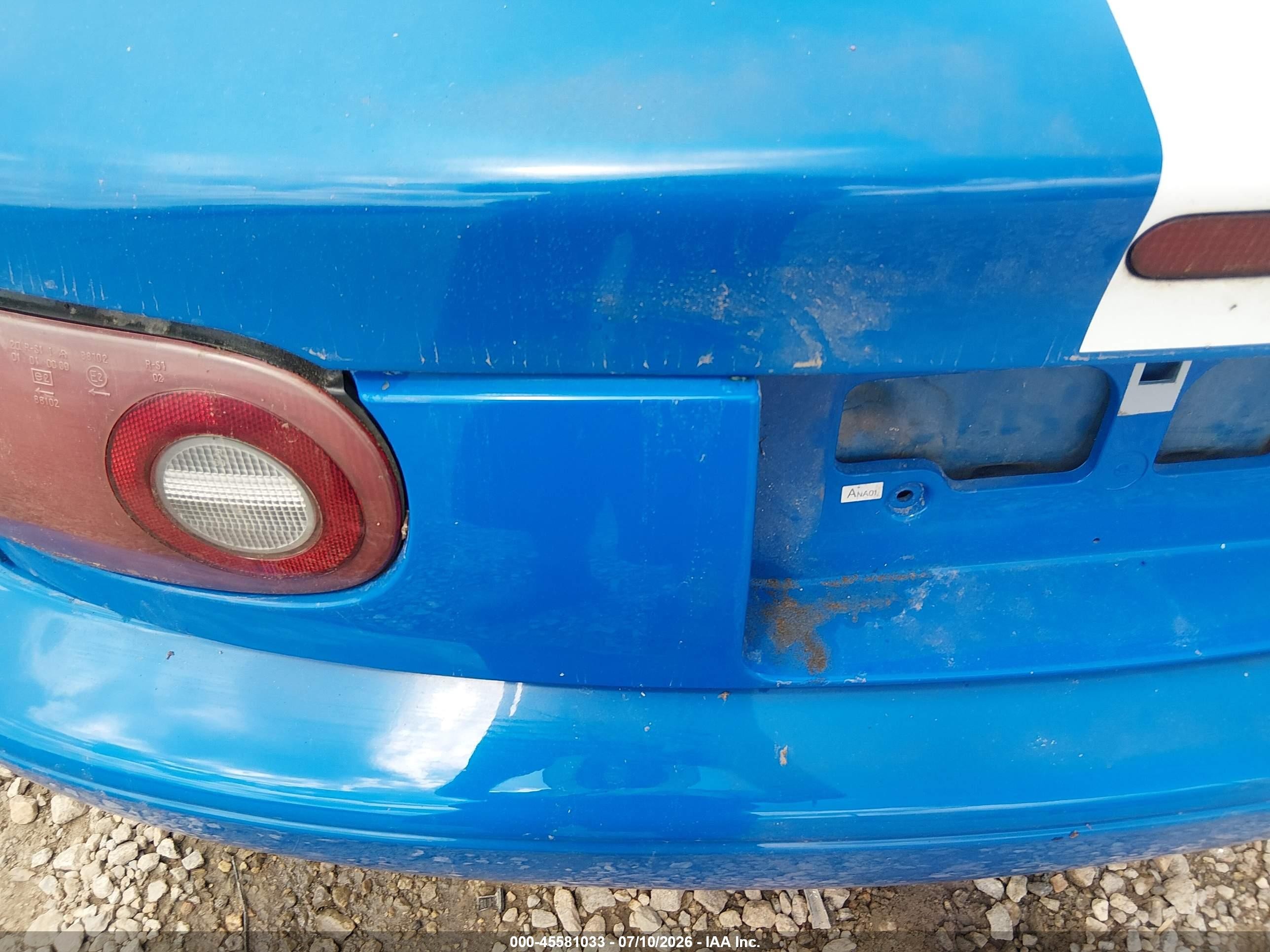 1990 Mazda Mx-5 Miata   Blue vin: JM1NA3512L0134423