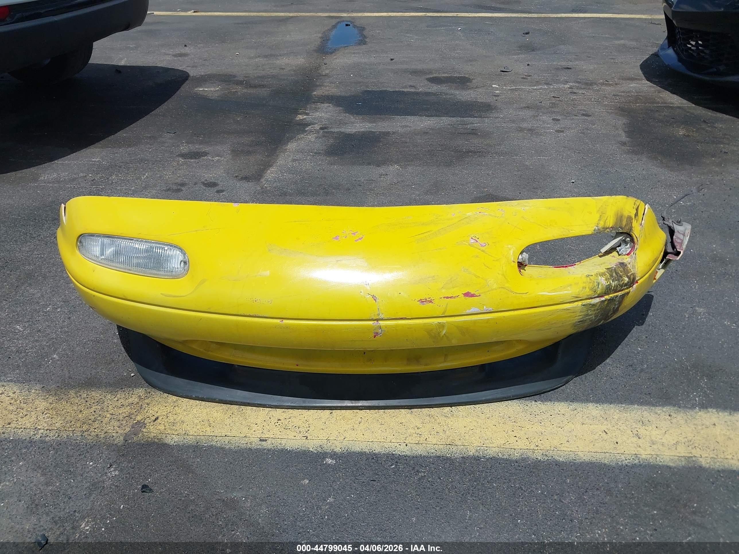 1992 Mazda Mx-5 Miata   Yellow vin: JM1NA3513N1314877