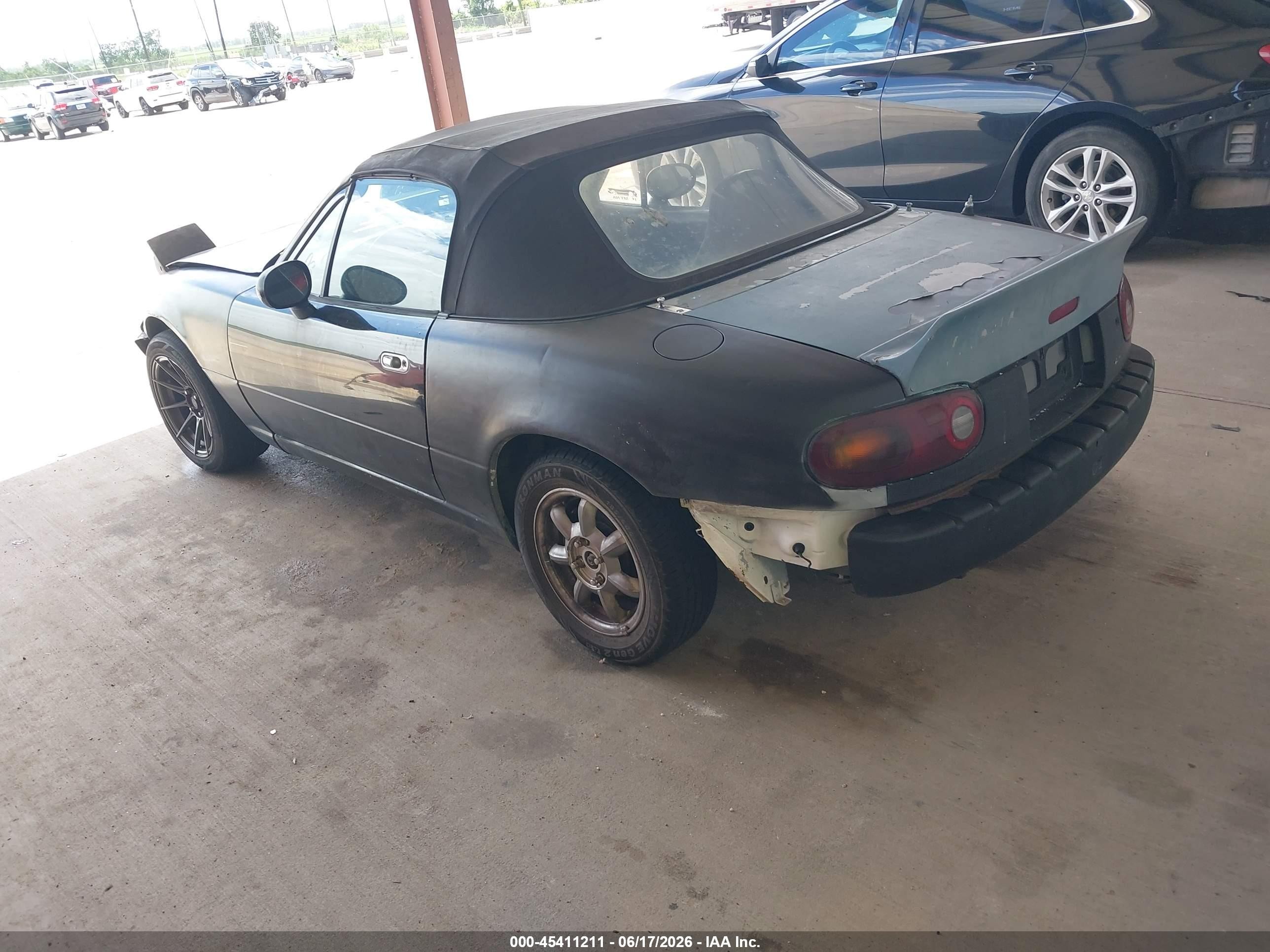1993 Mazda Mx-5 Miata   Black vin: JM1NA3513P0405186