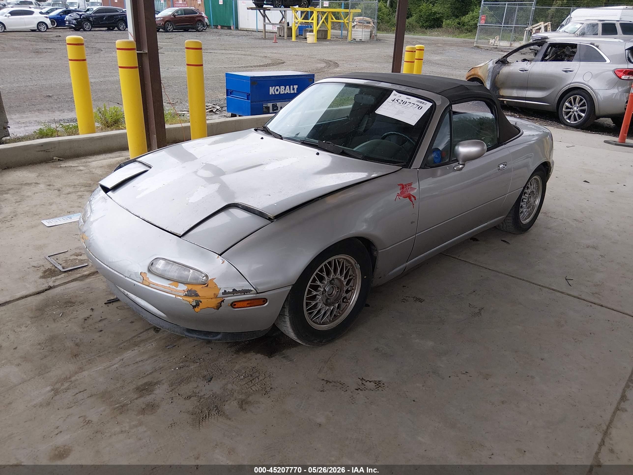1991 Mazda Mx-5 Miata   Silver vin: JM1NA3516M1217932