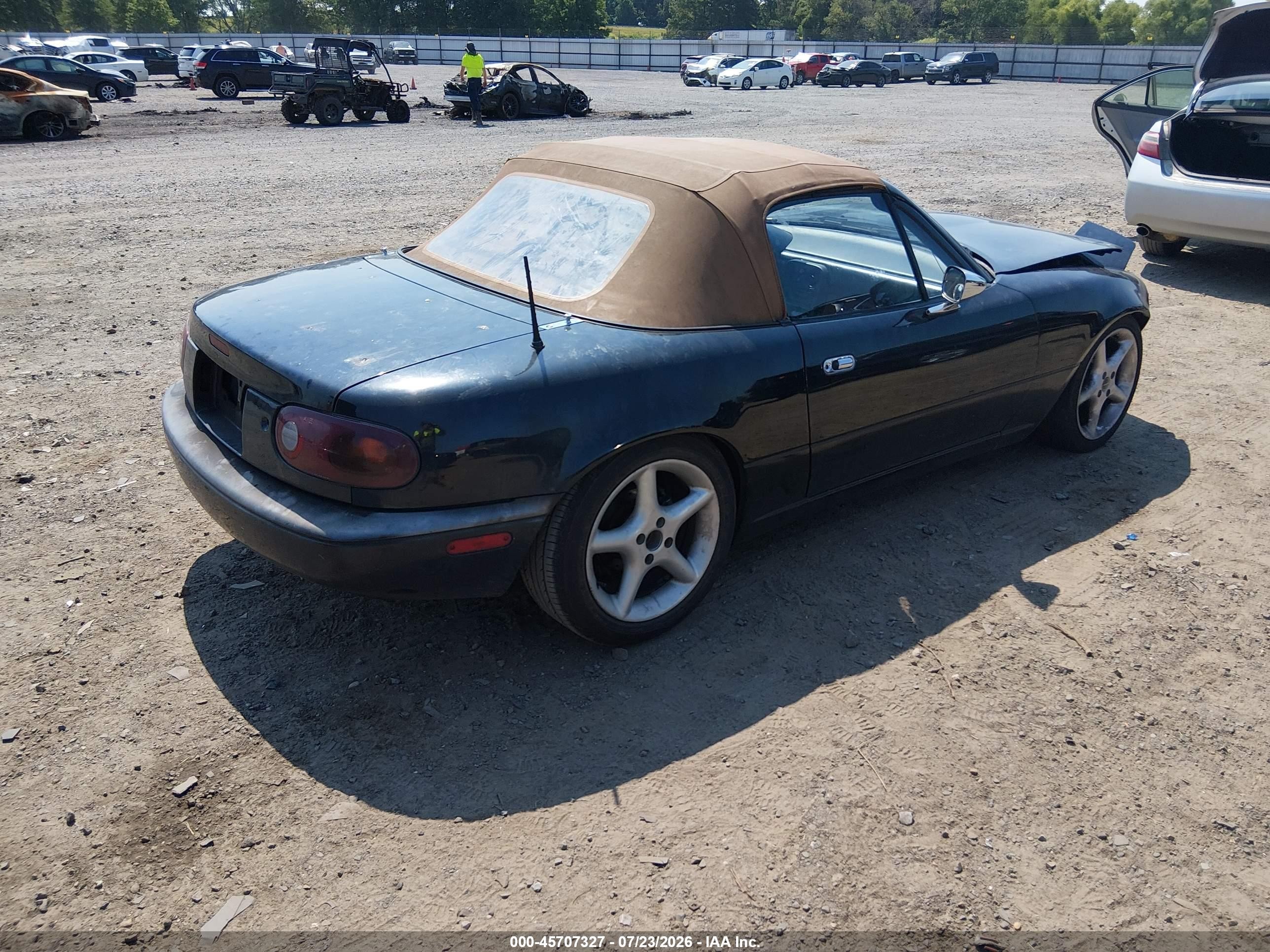 1992 Mazda Mx-5 Miata   Black vin: JM1NA3516N0327273