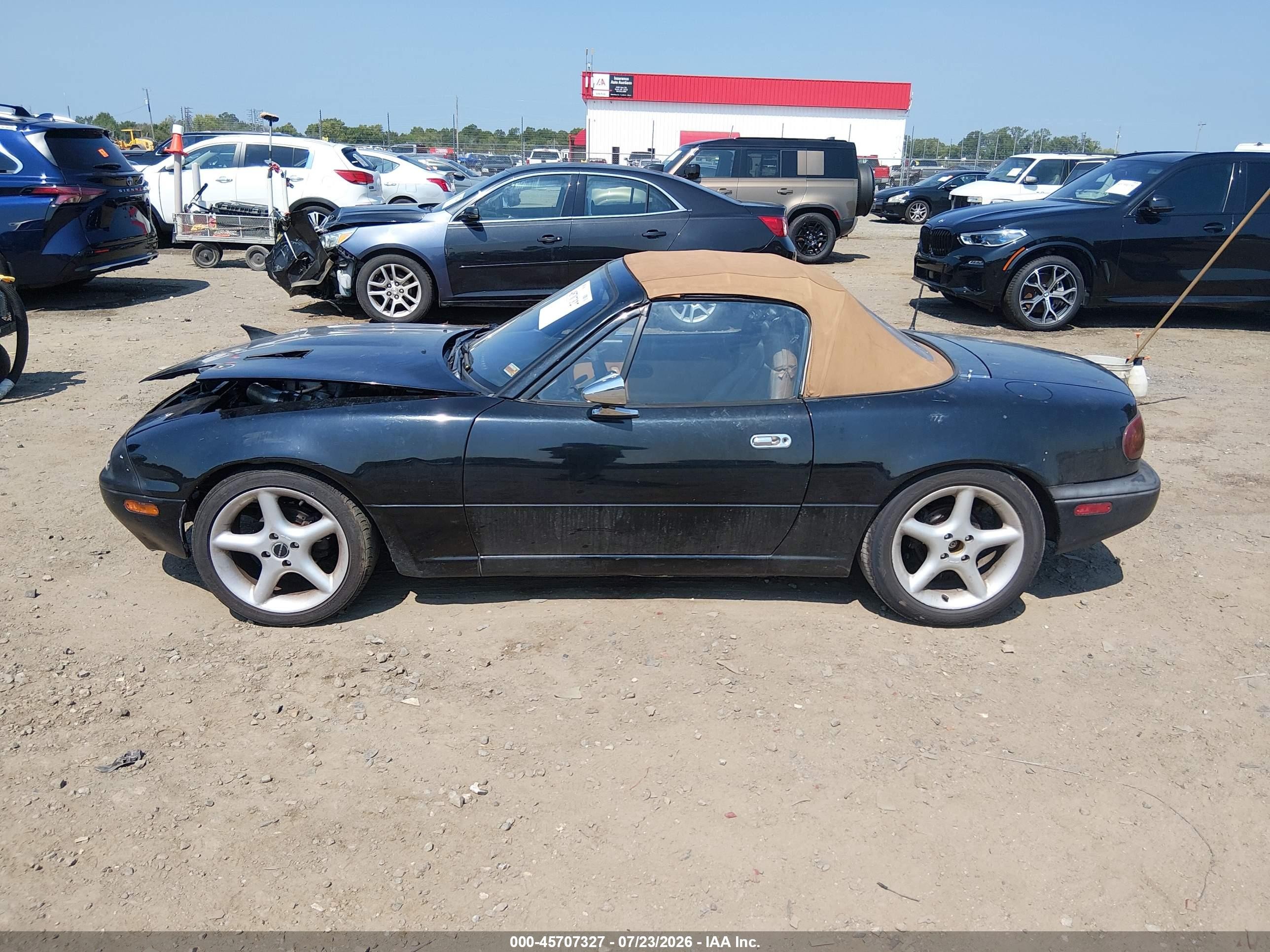 1992 Mazda Mx-5 Miata   Black vin: JM1NA3516N0327273