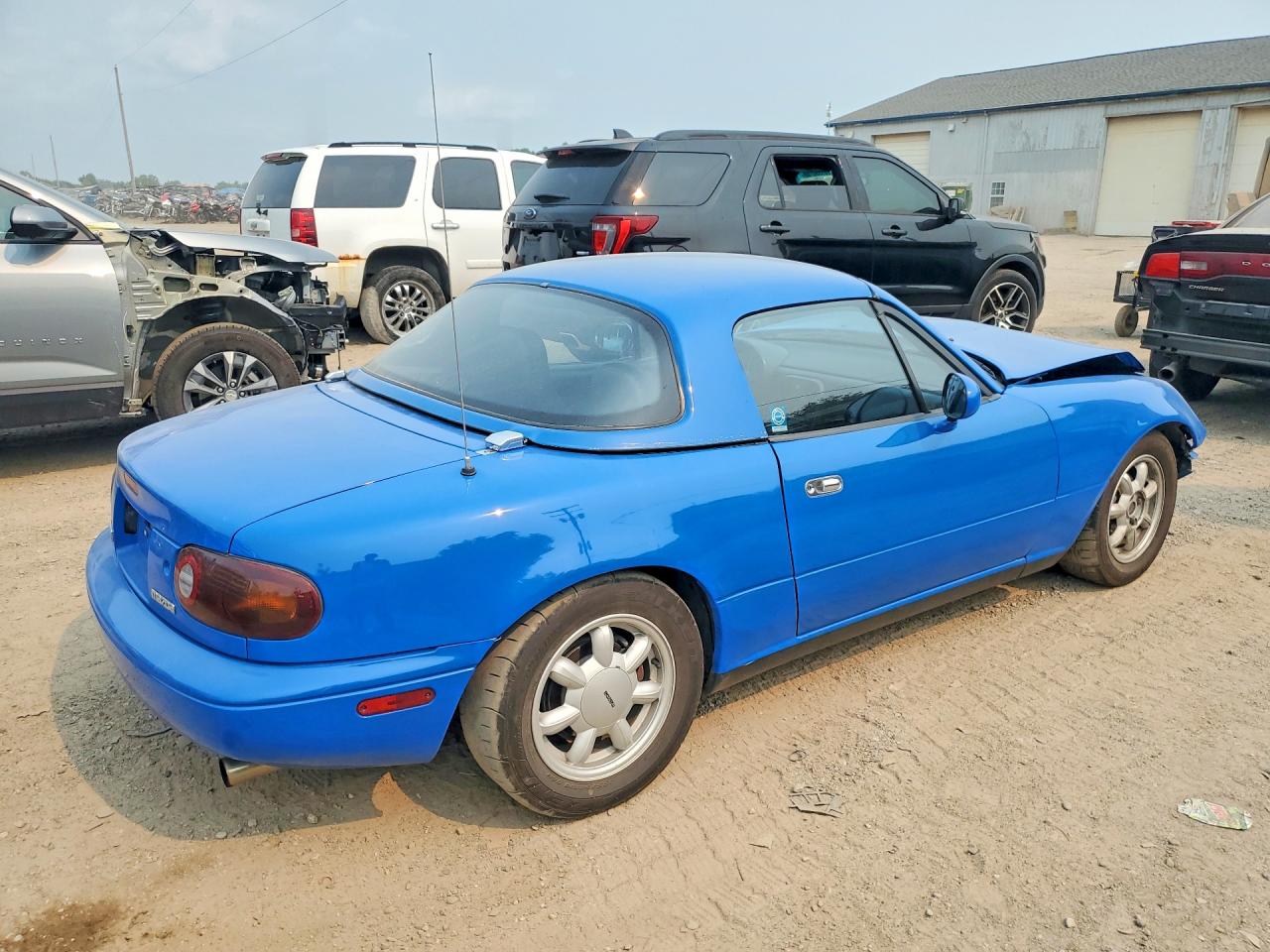 1991 Mazda Mx-5 Miata Blue vin: JM1NA3517M1220841
