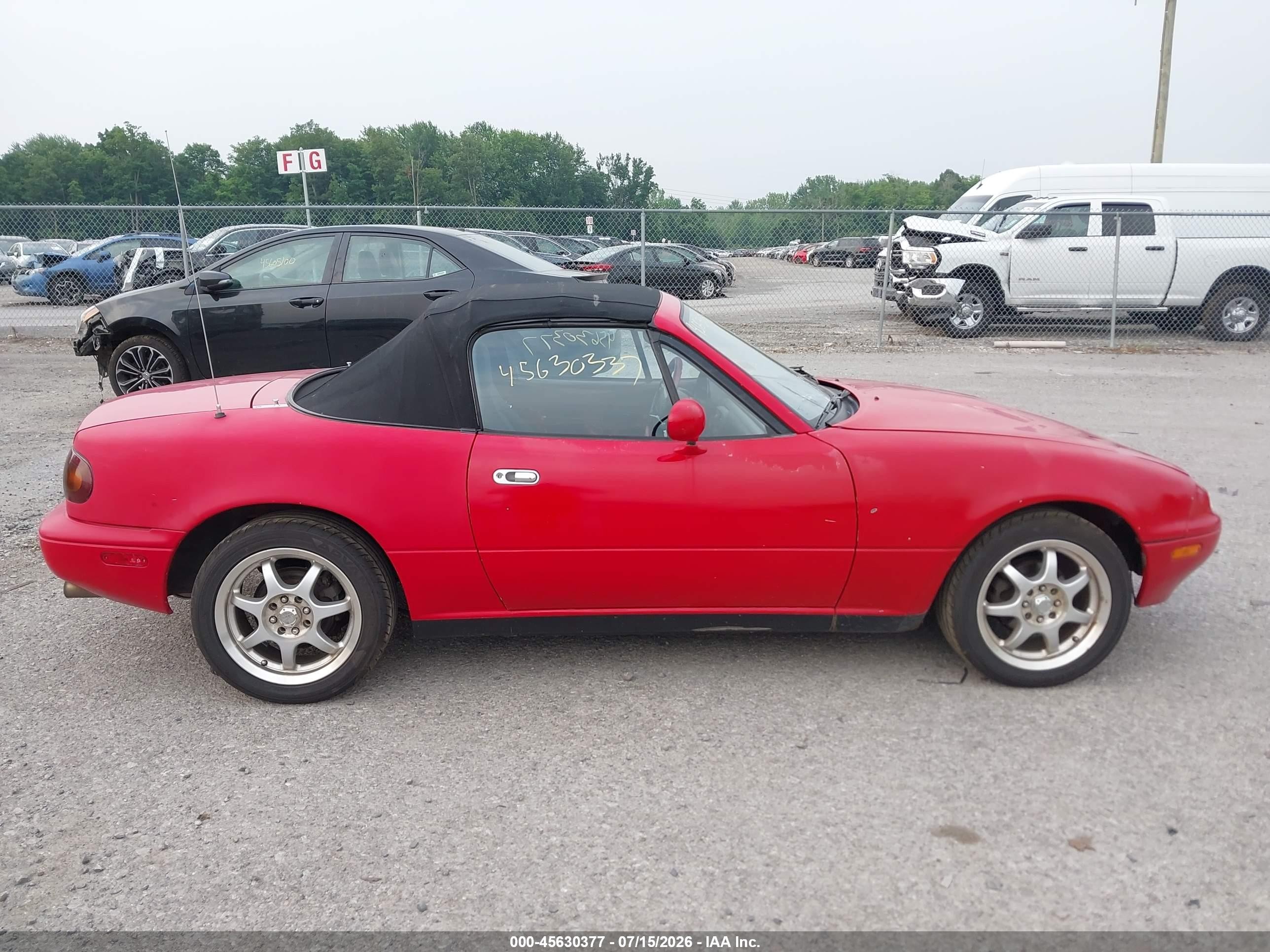 1992 Mazda Mx-5 Miata   Red vin: JM1NA3519N0304683