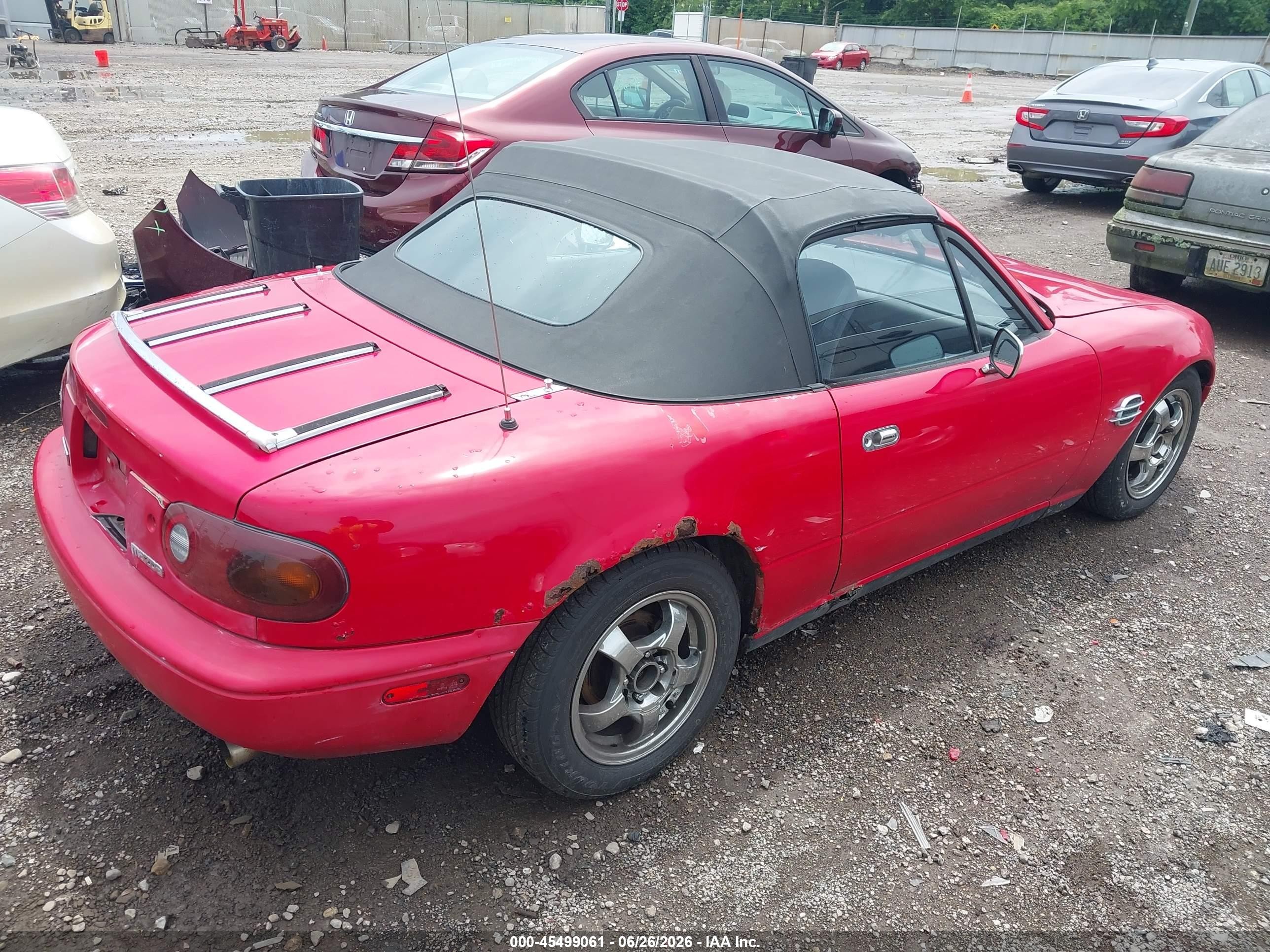 1990 Mazda Mx-5 Miata   Red vin: JM1NA351XL0148876