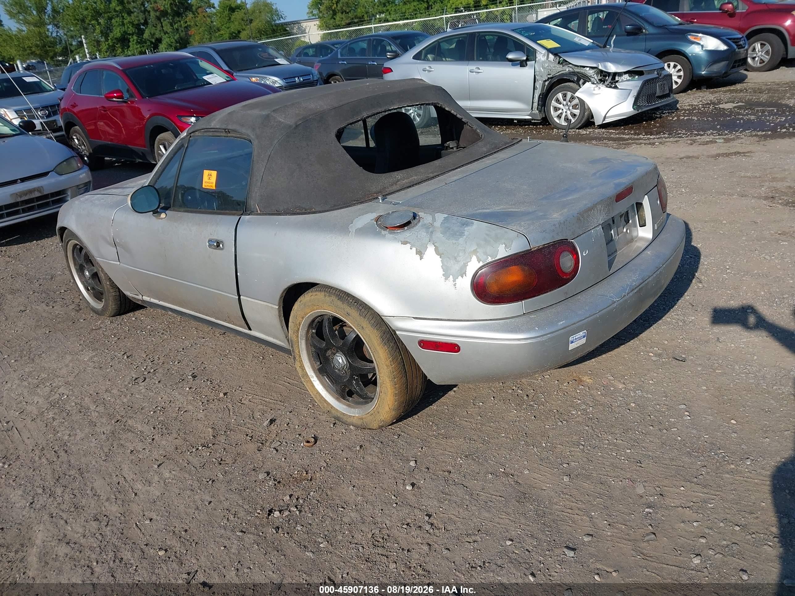 1991 Mazda Mx-5 Miata   Silver vin: JM1NA351XM0205272