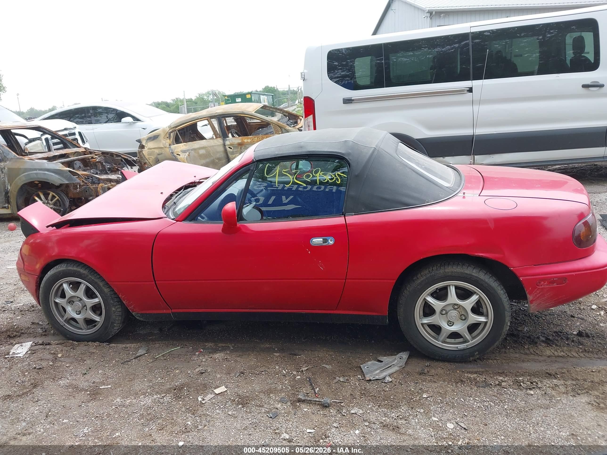 1994 Mazda Mx-5 Miata   Red vin: JM1NA3530R0518081
