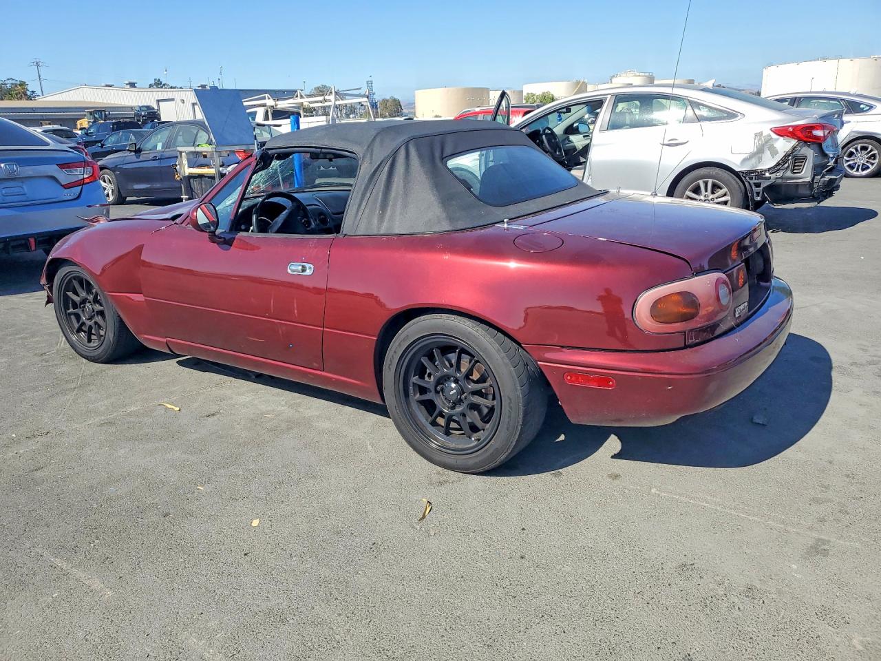 1996 Mazda Mx-5 Miata Burgundy vin: JM1NA3530T0718742