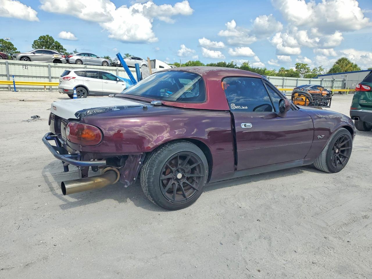 1995 Mazda Mx-5 Miata Burgundy vin: JM1NA3531S0614095