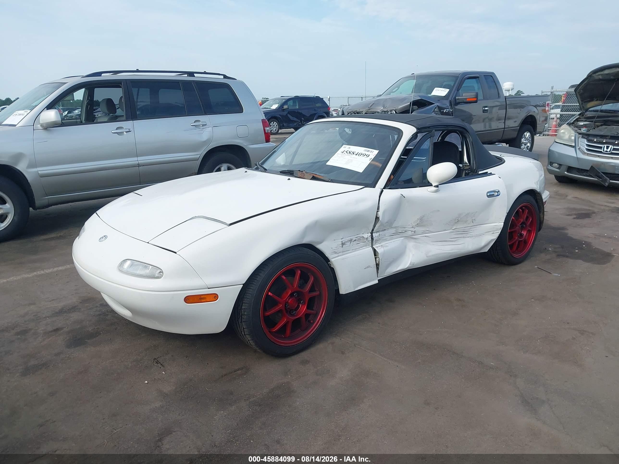 1994 Mazda Mx-5 Miata   White vin: JM1NA3532R0514355