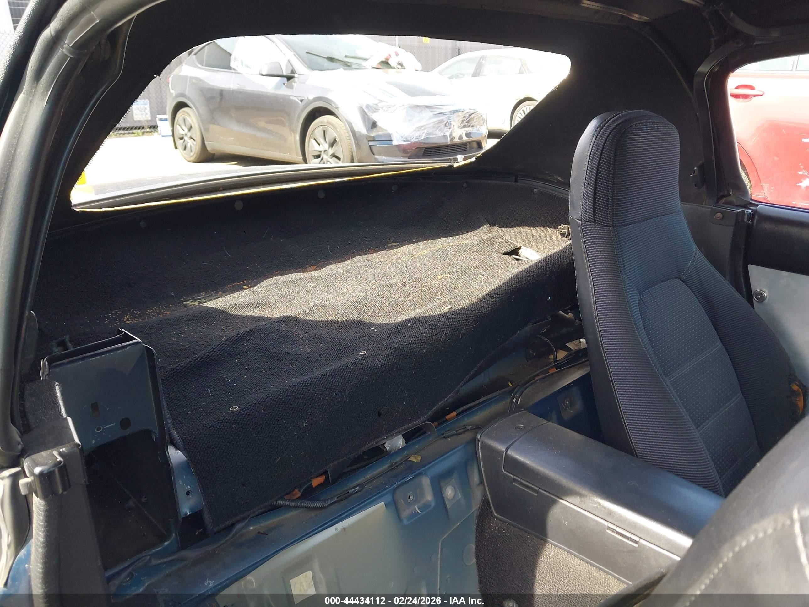 1995 Mazda Mx-5 Miata   Gray vin: JM1NA3532S0601937