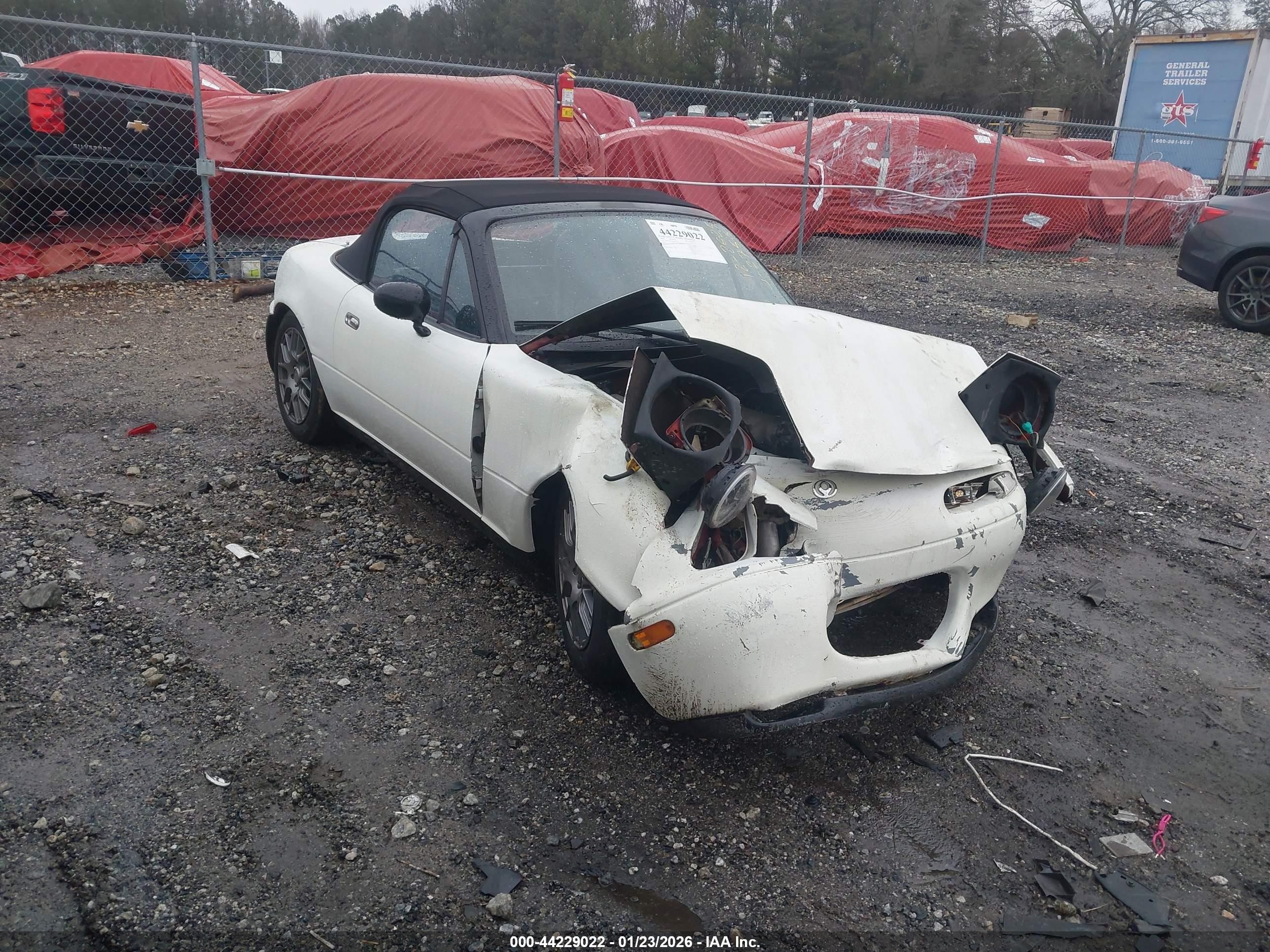 1995 Mazda Mx-5 Miata   White vin: JM1NA3533S0602756