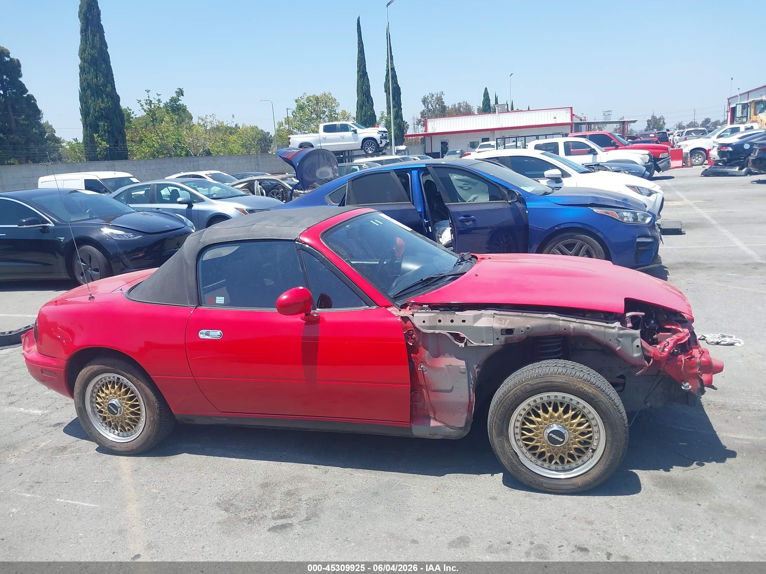 1995 Mazda Mx-5 Miata   Red vin: JM1NA3537S0615896
