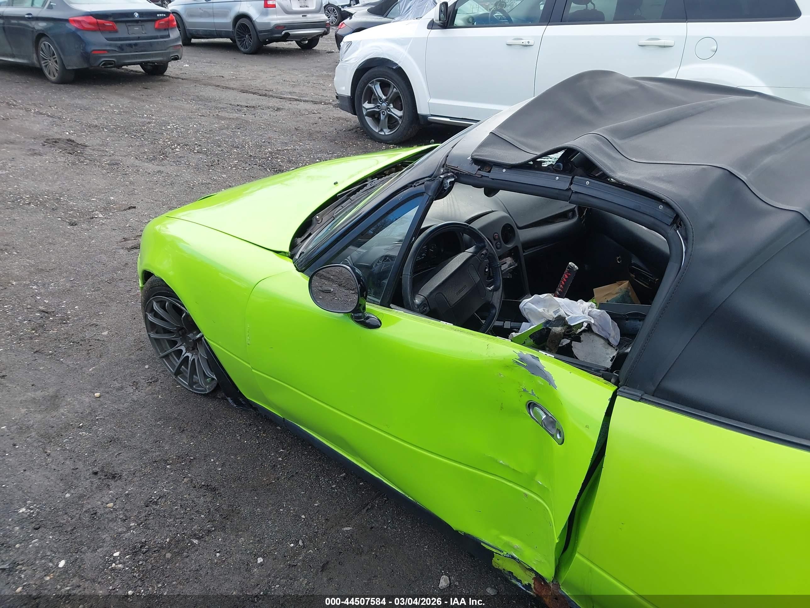 1996 Mazda Mx-5 Miata   Green vin: JM1NA3539T0702734