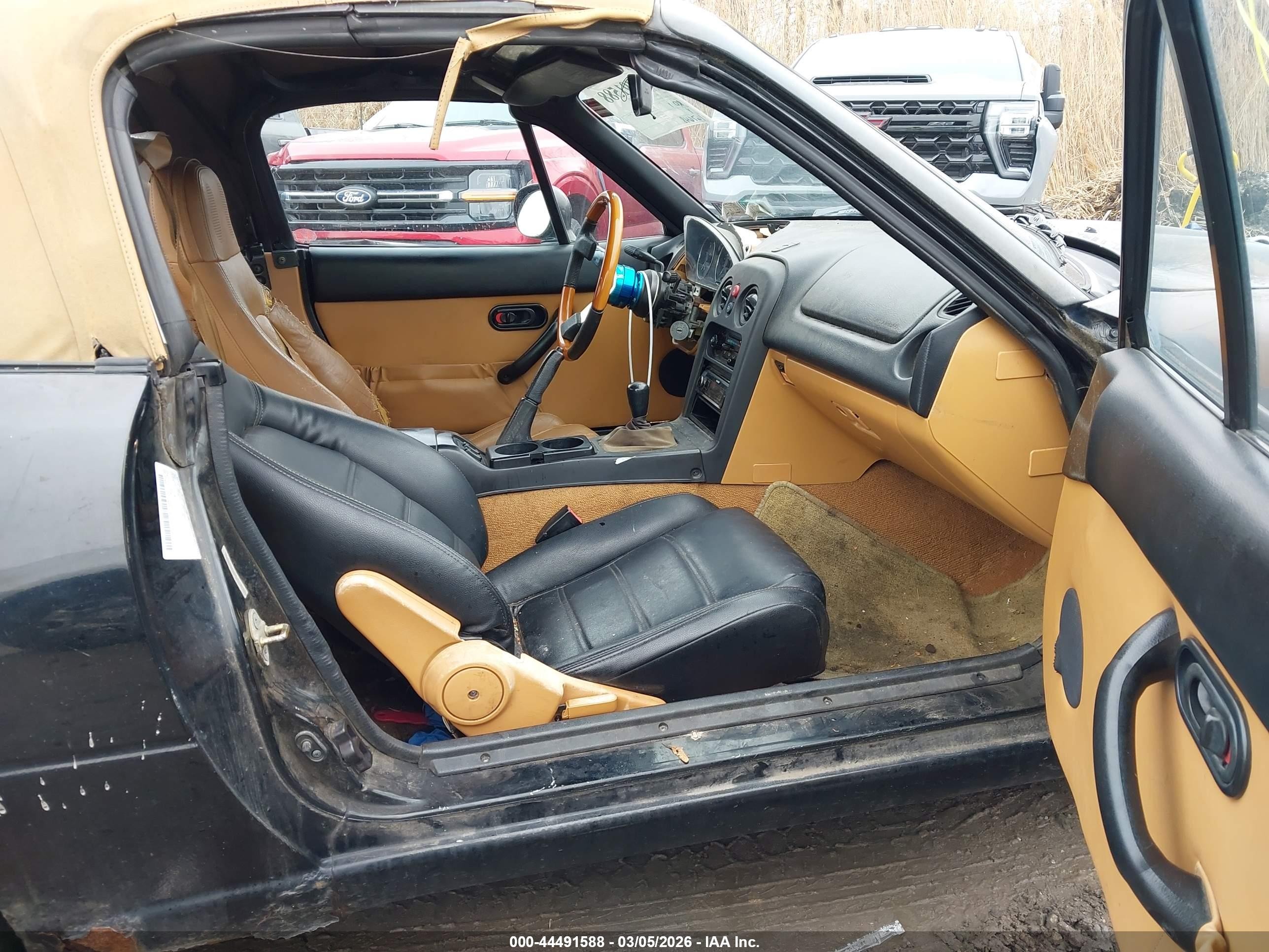 1995 Mazda Mx-5 Miata   Black vin: JM1NA353XS0616931