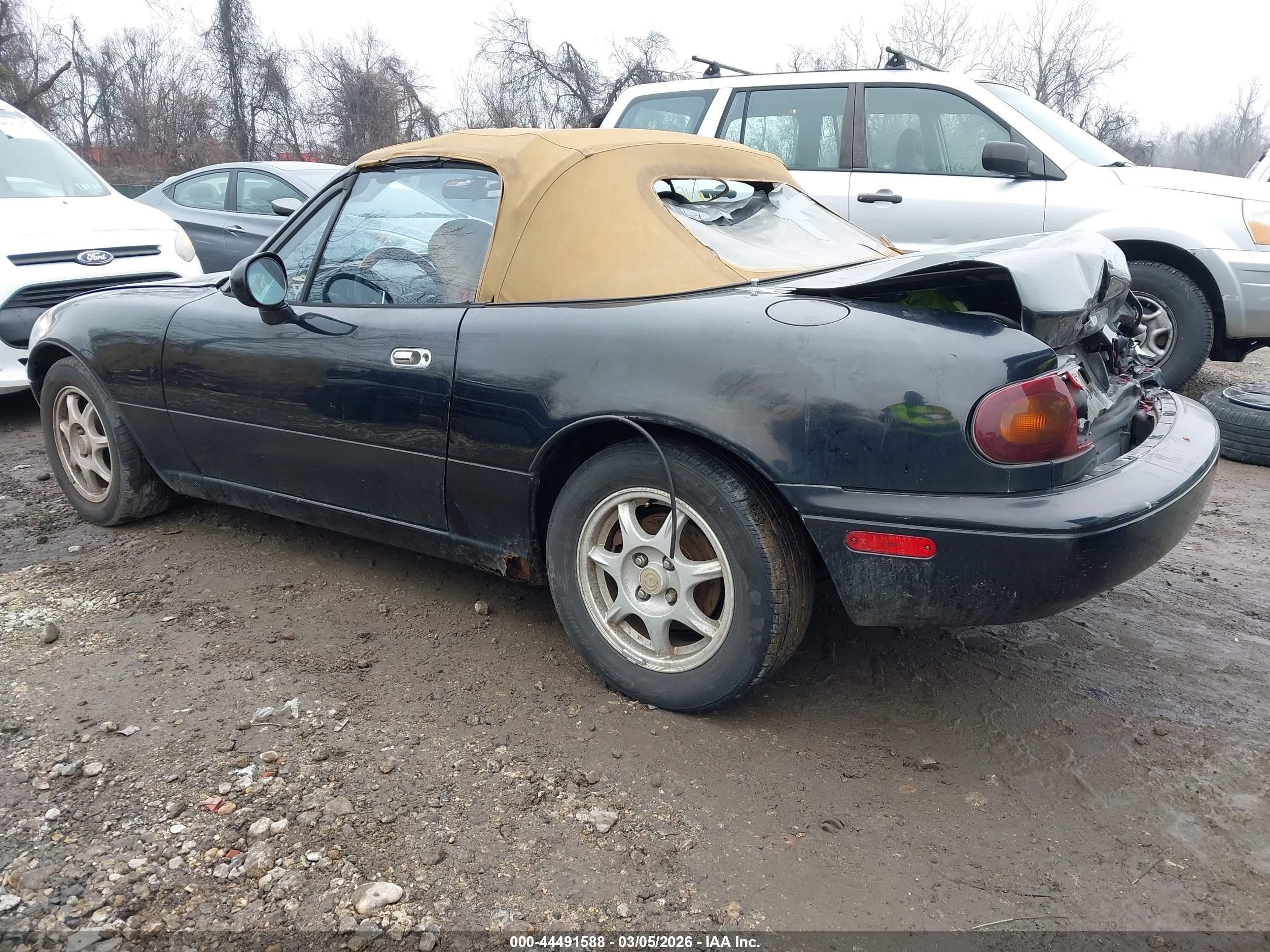 1995 Mazda Mx-5 Miata   Black vin: JM1NA353XS0616931