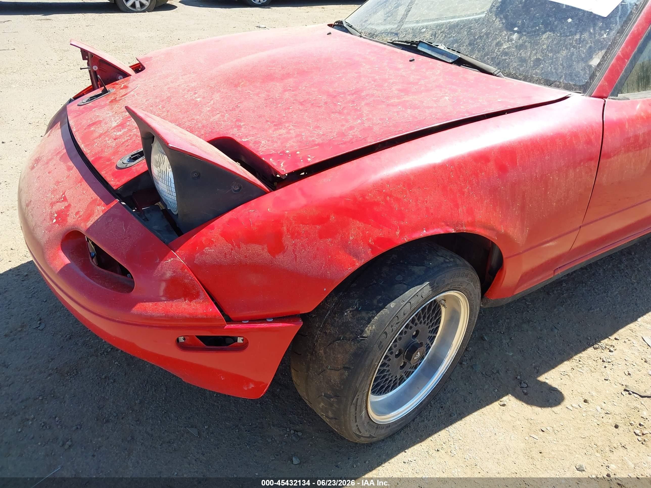 1996 Mazda Mx-5 Miata   Red vin: JM1NA353XT0716691