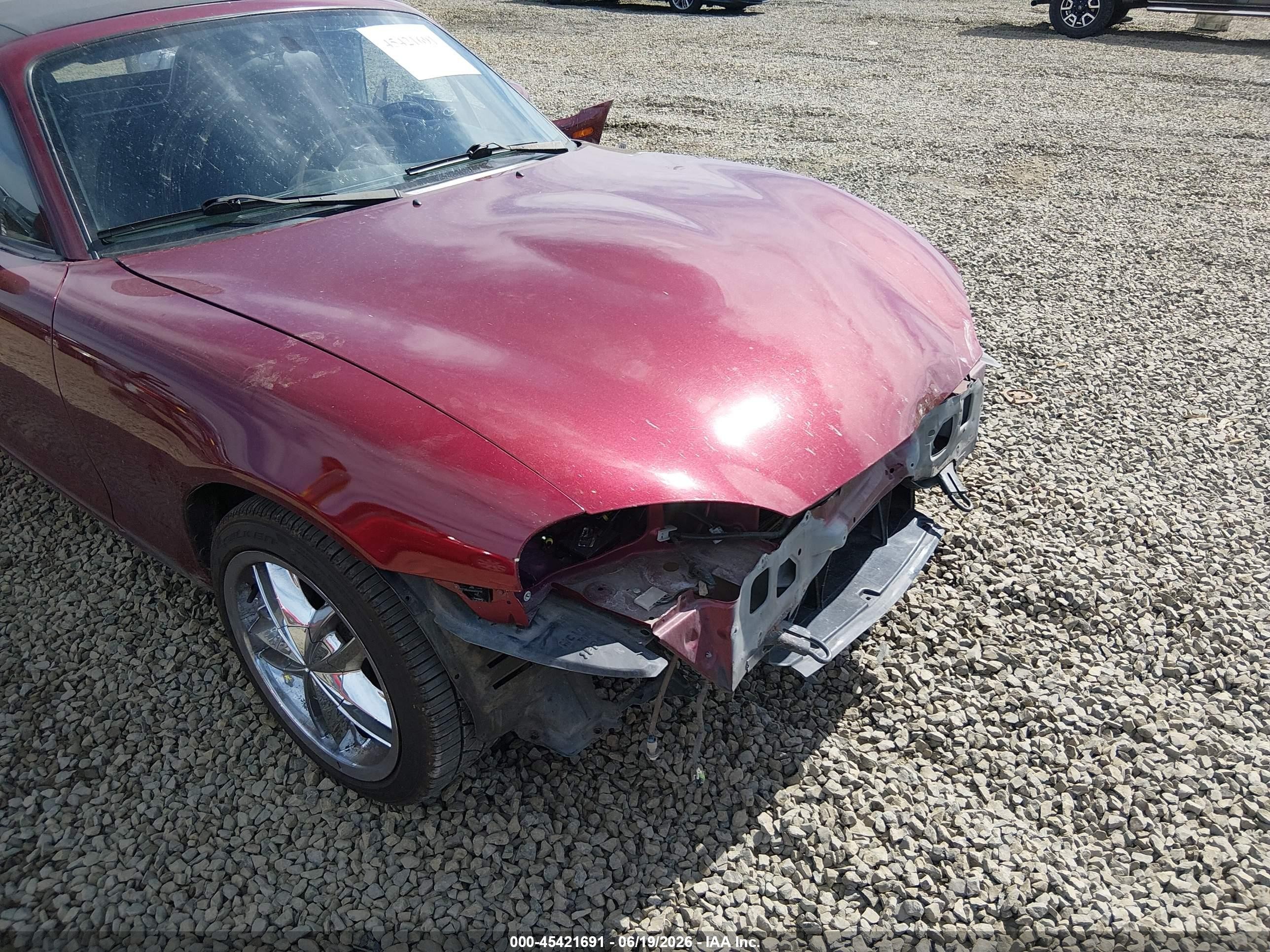 2003 Mazda Mx-5 Miata Cloth/ls/se/shinsen Red vin: JM1NB353030310772
