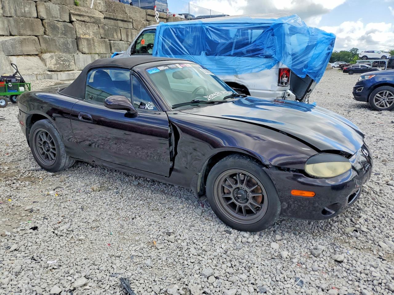 2004 Mazda Mx-5 Miata Base Purple vin: JM1NB353040401039